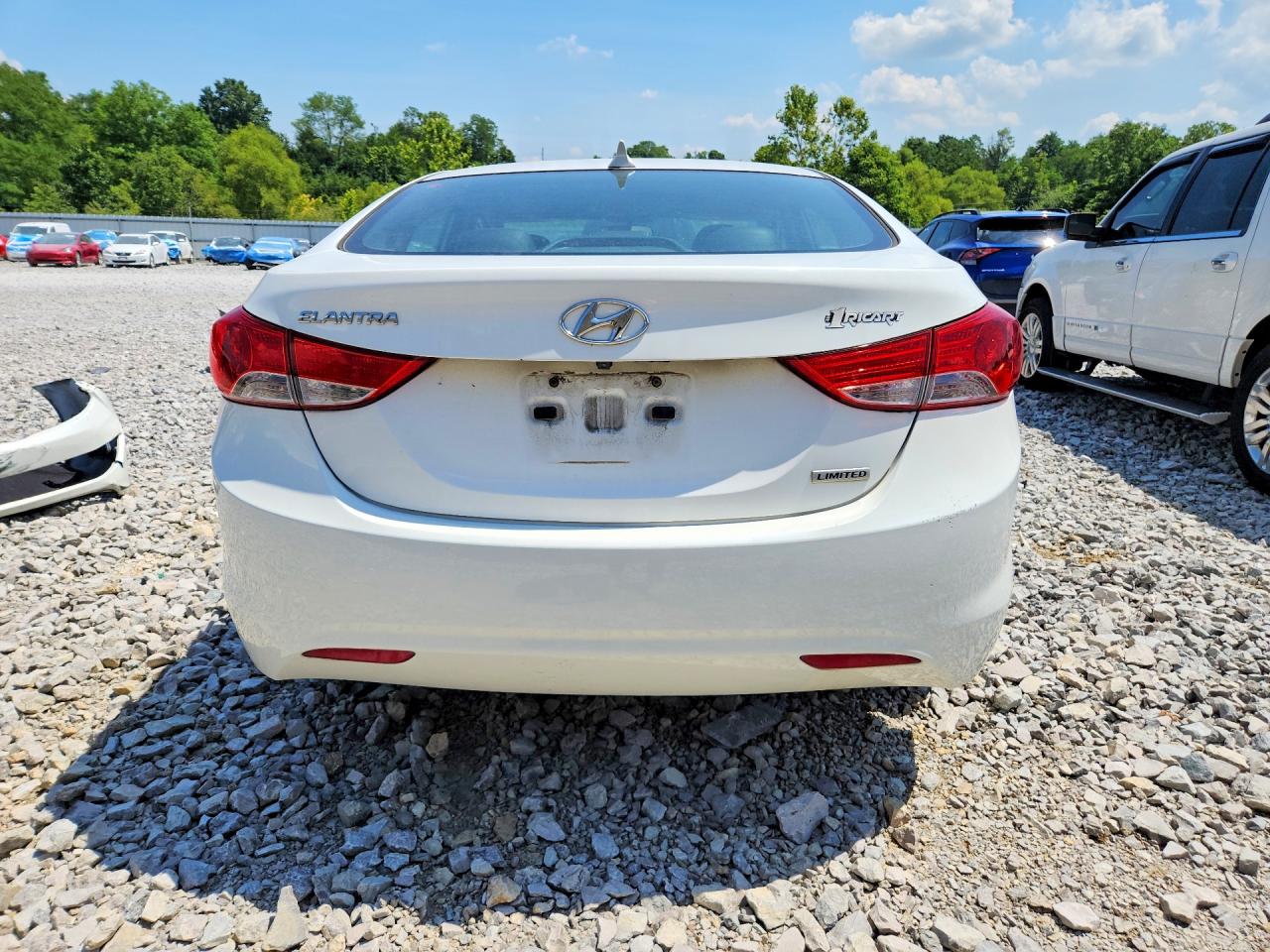 2013 Hyundai Elantra Limited White vin: 5NPDH4AE3DH286396