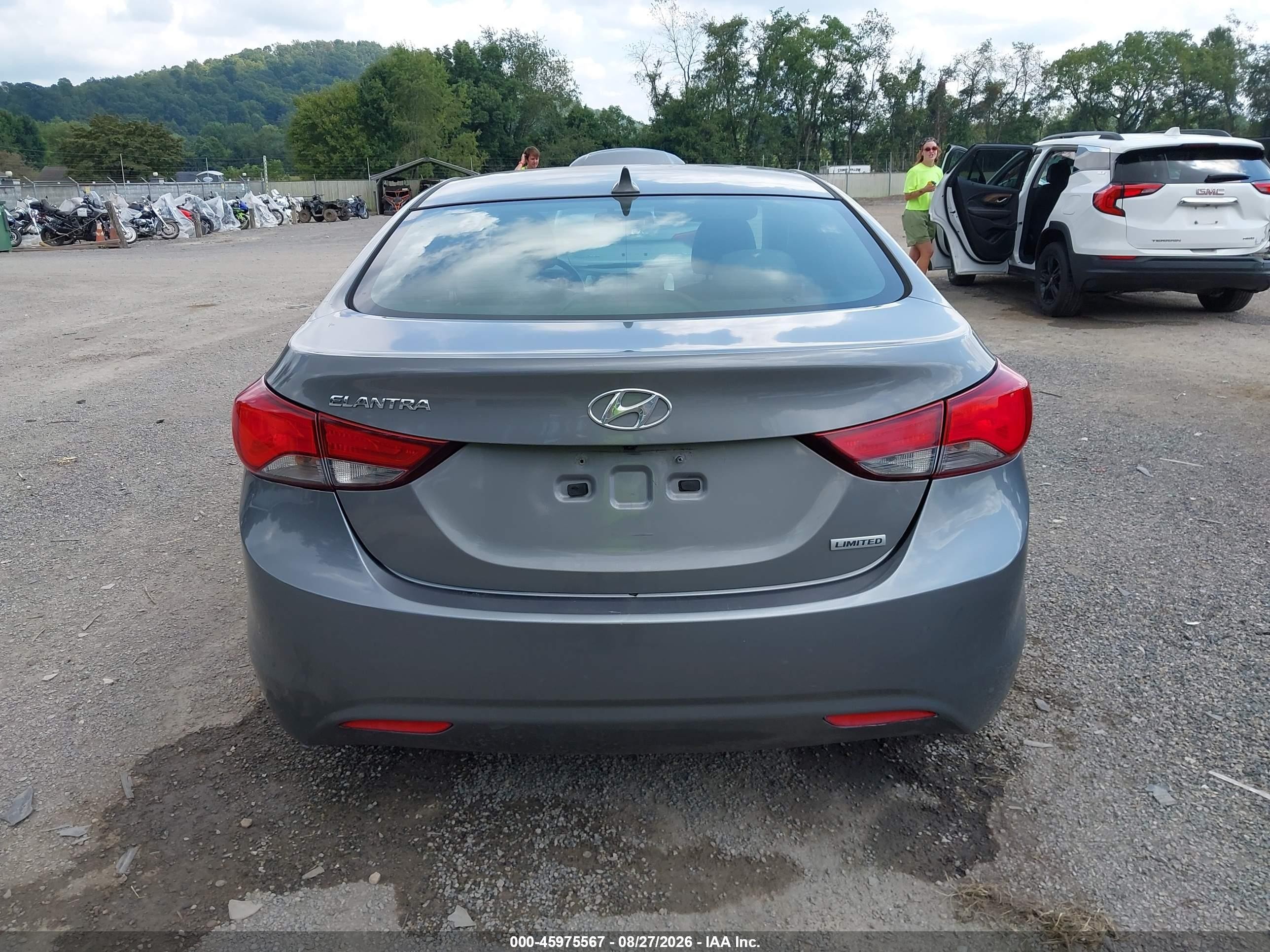 2013 Hyundai Elantra Limited Серый vin: 5NPDH4AE3DH286530