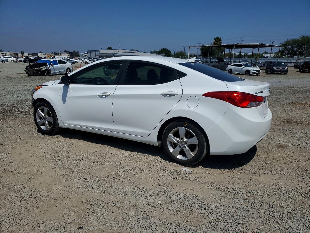 2013 Hyundai Elantra Gls White vin: 5NPDH4AE3DH287385