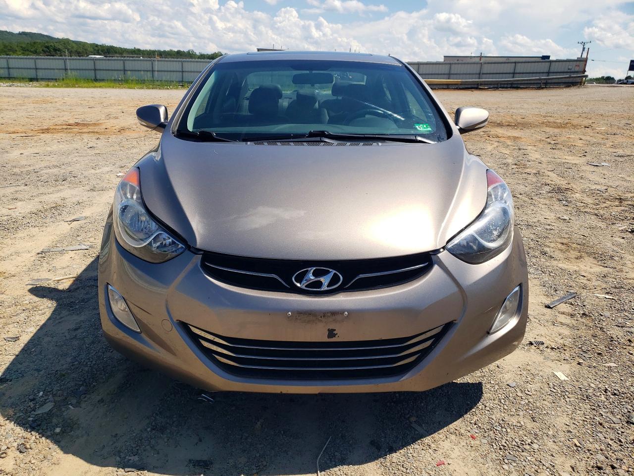 2013 Hyundai Elantra Limited Tan vin: 5NPDH4AE3DH299861