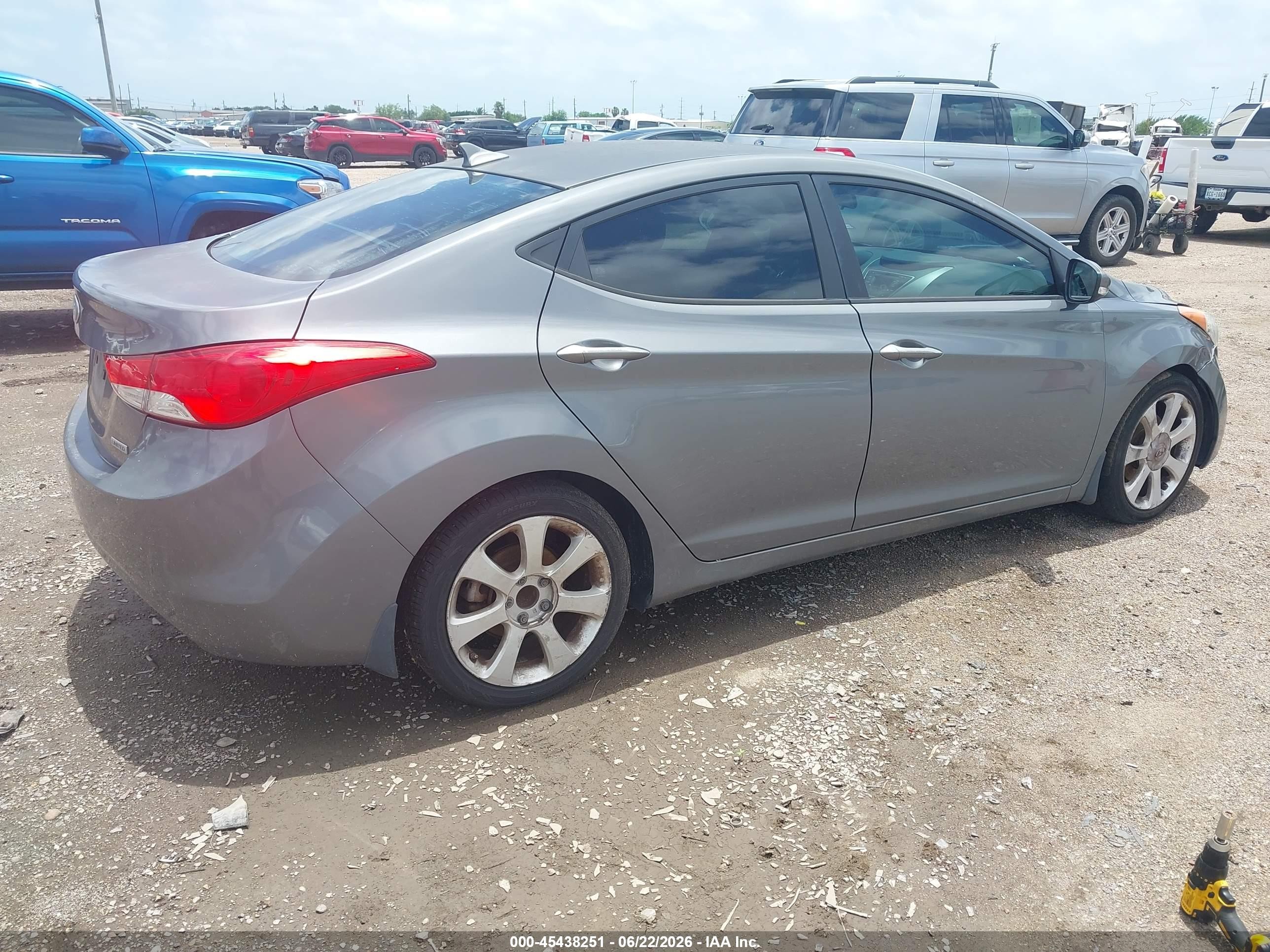 2013 Hyundai Elantra Limited Серый vin: 5NPDH4AE3DH302578