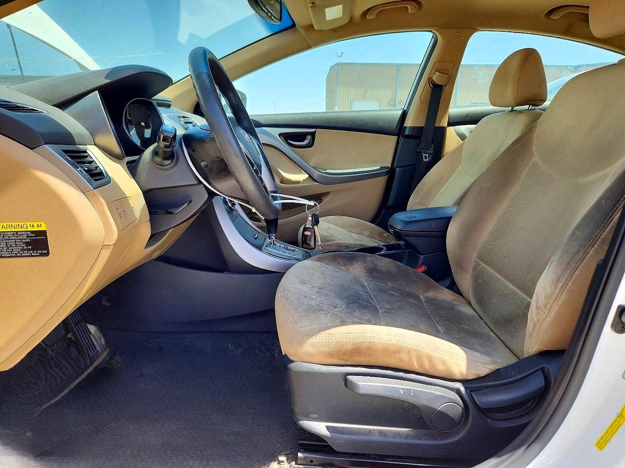 2013 Hyundai Elantra Gls Белый vin: 5NPDH4AE3DH311359