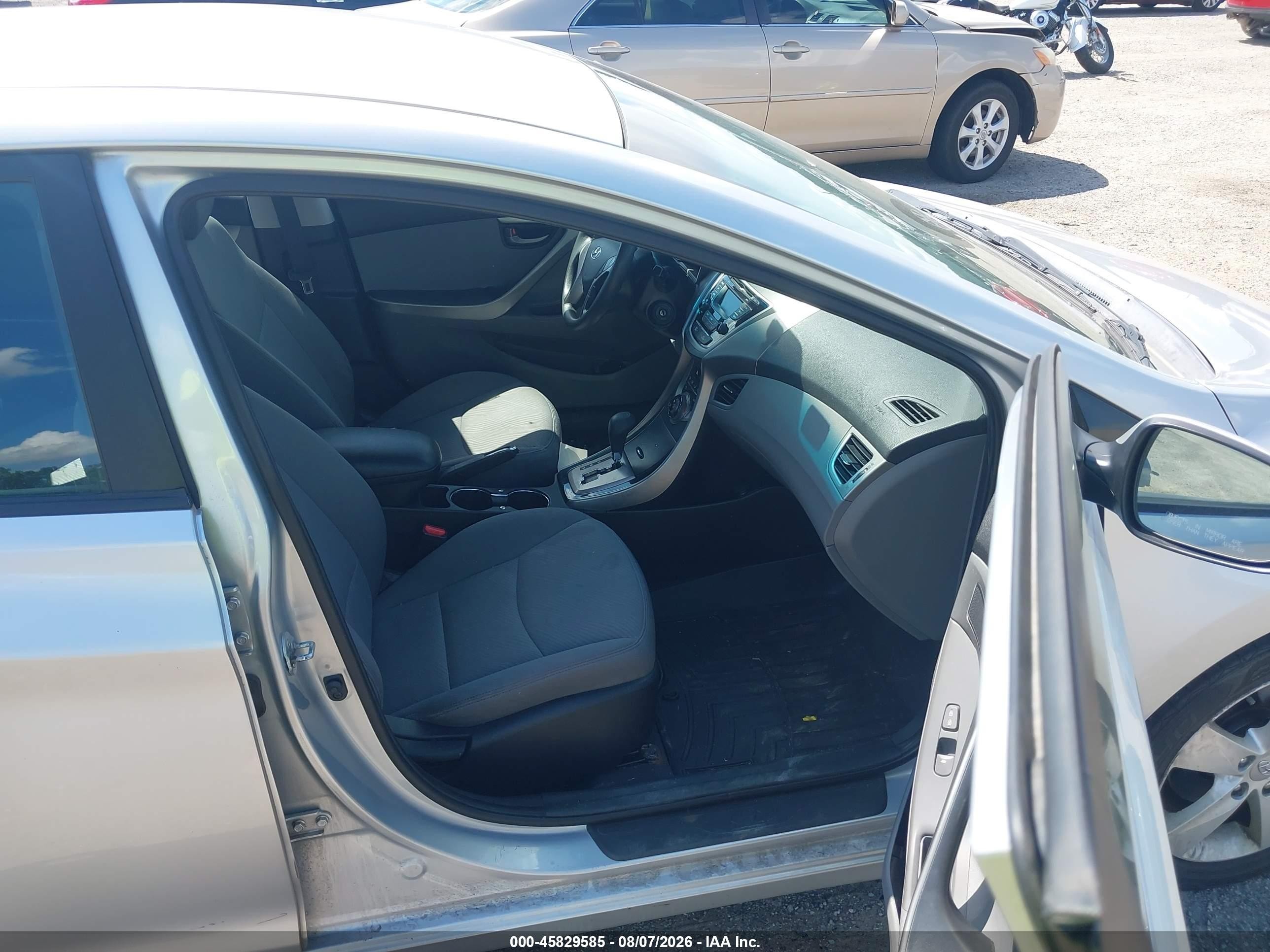 2013 Hyundai Elantra Gls Серебряный vin: 5NPDH4AE3DH314004