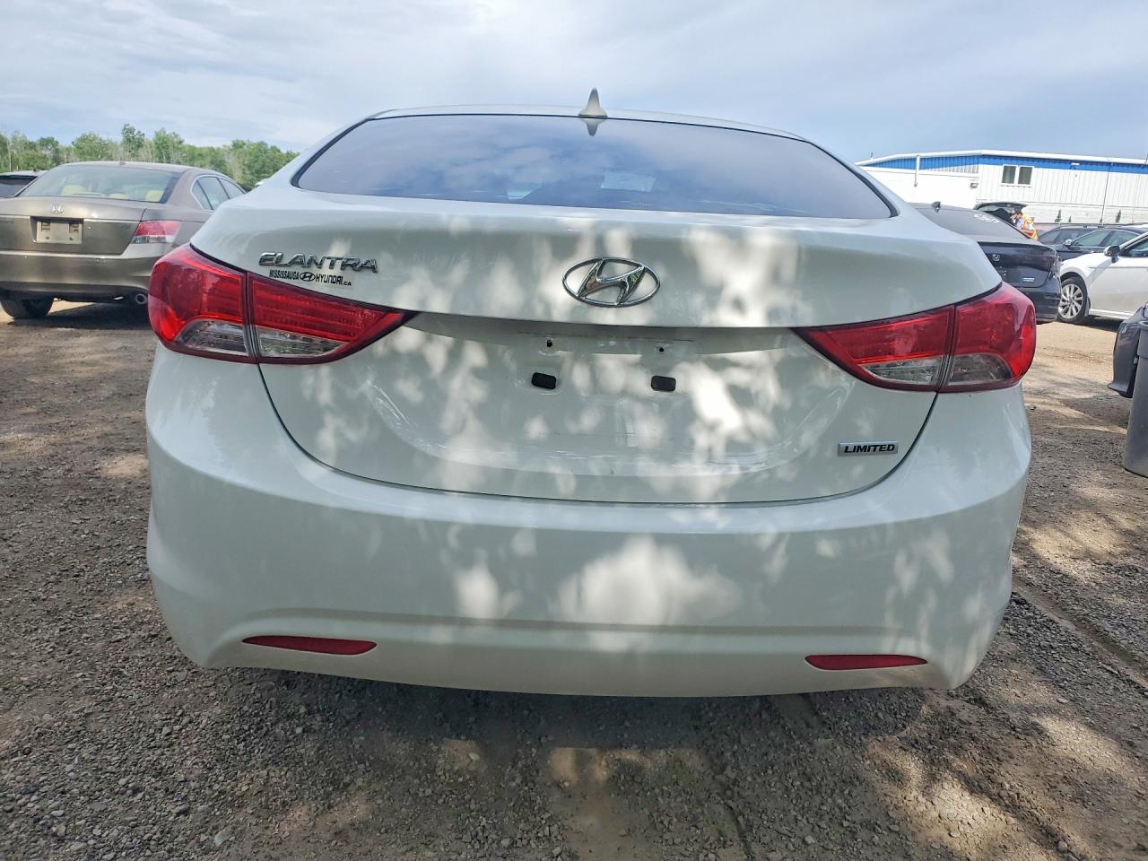 2013 Hyundai Elantra Gls White vin: 5NPDH4AE3DH318666