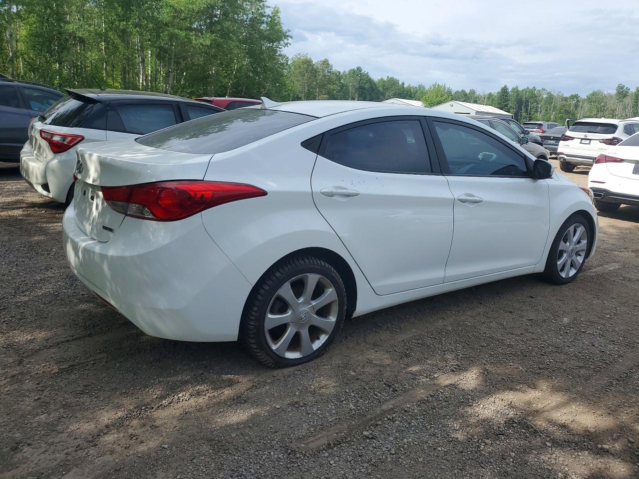 2013 Hyundai Elantra Gls White vin: 5NPDH4AE3DH318666