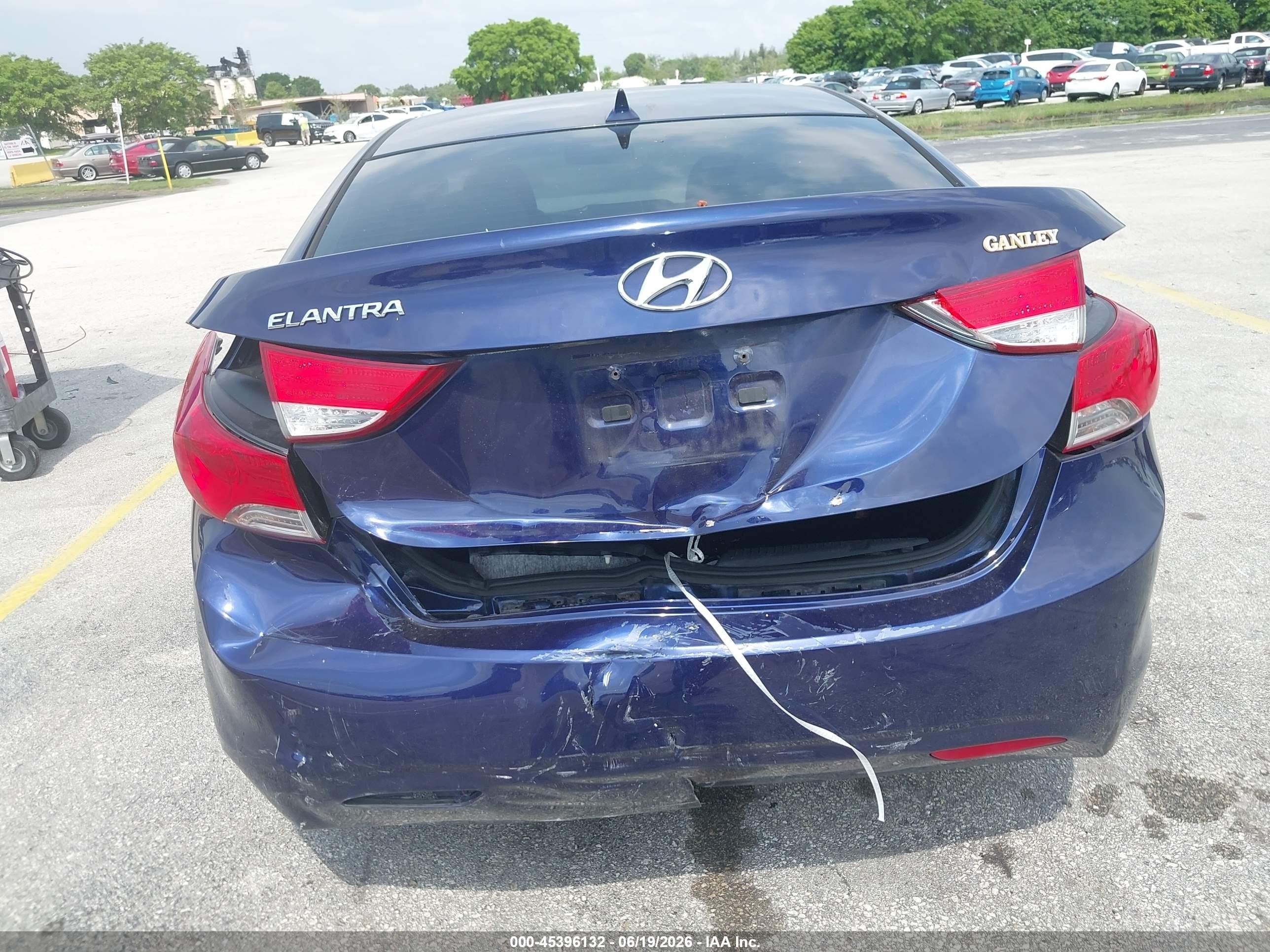 2013 Hyundai Elantra Gls Dark Blue vin: 5NPDH4AE3DH320515