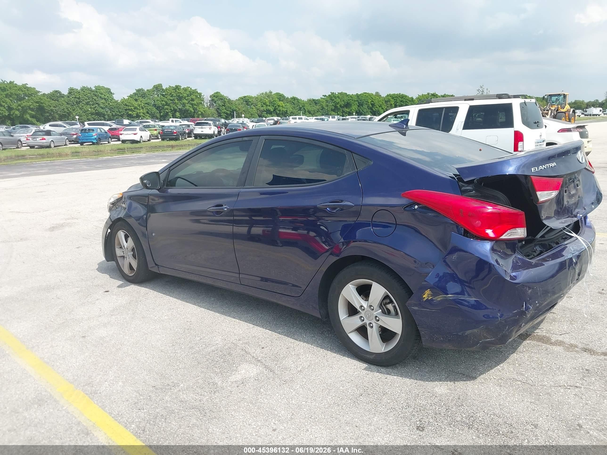 2013 Hyundai Elantra Gls Dark Blue vin: 5NPDH4AE3DH320515