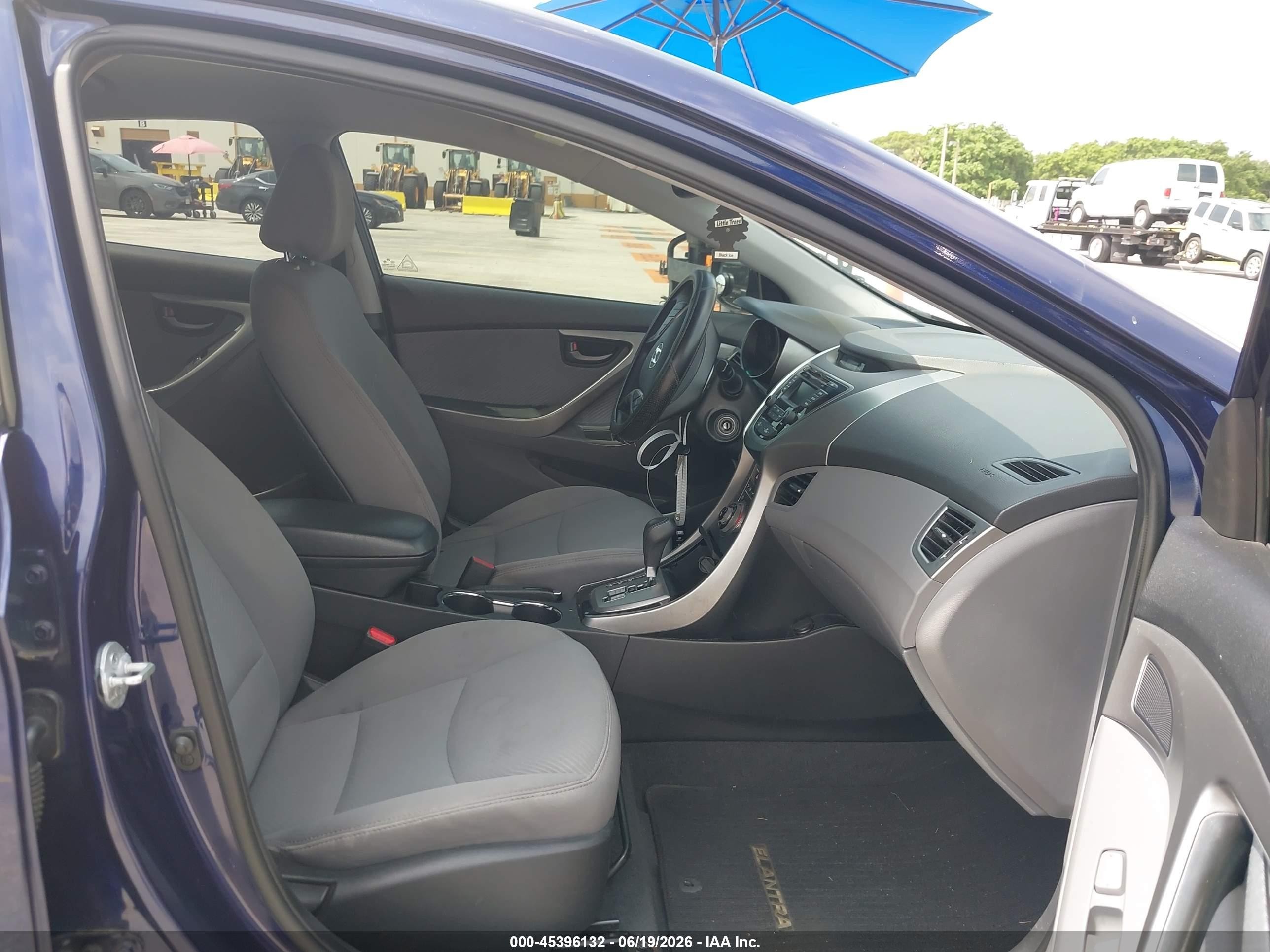 2013 Hyundai Elantra Gls Dark Blue vin: 5NPDH4AE3DH320515