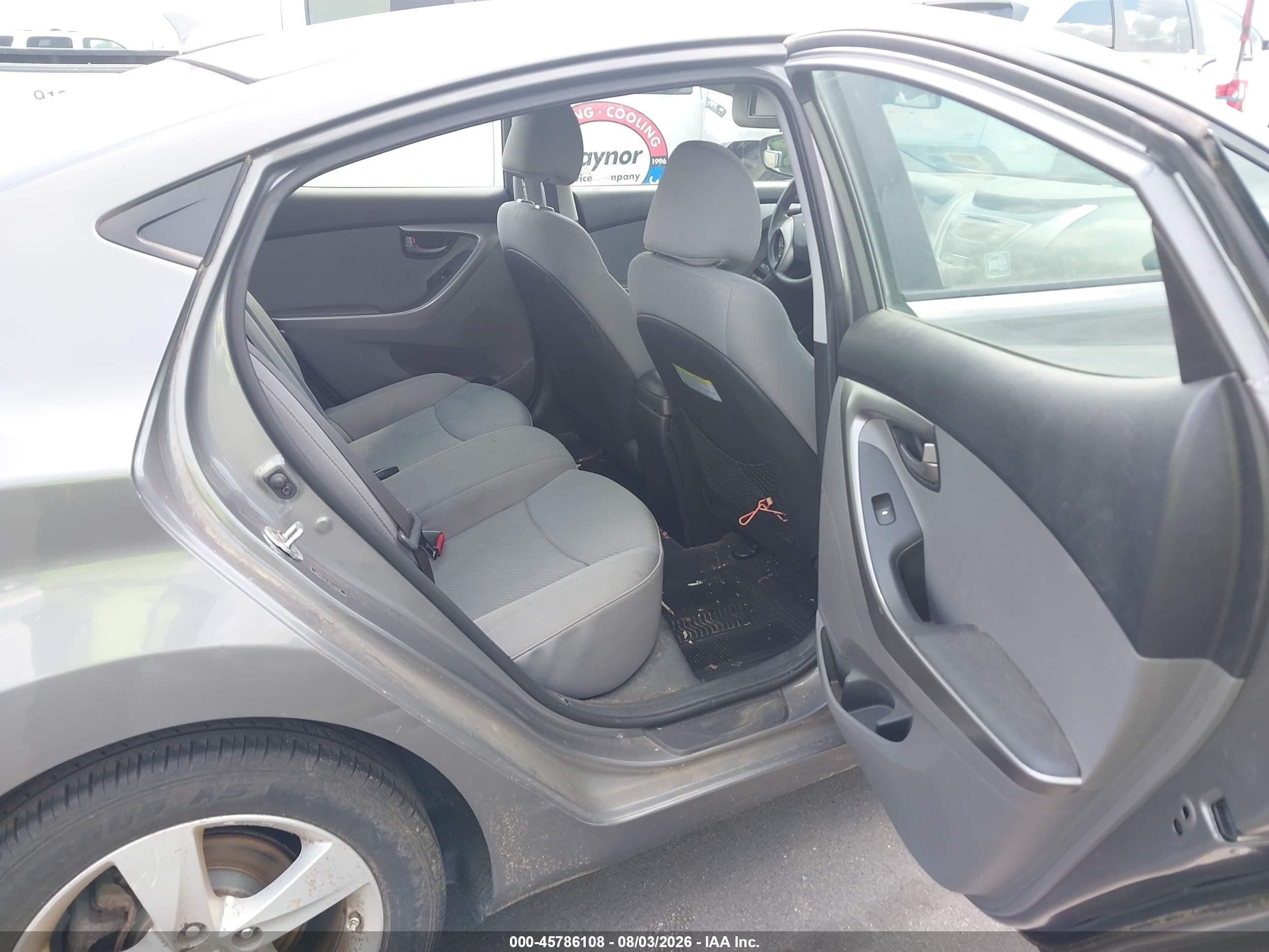 2013 Hyundai Elantra Gls Silver vin: 5NPDH4AE3DH330008