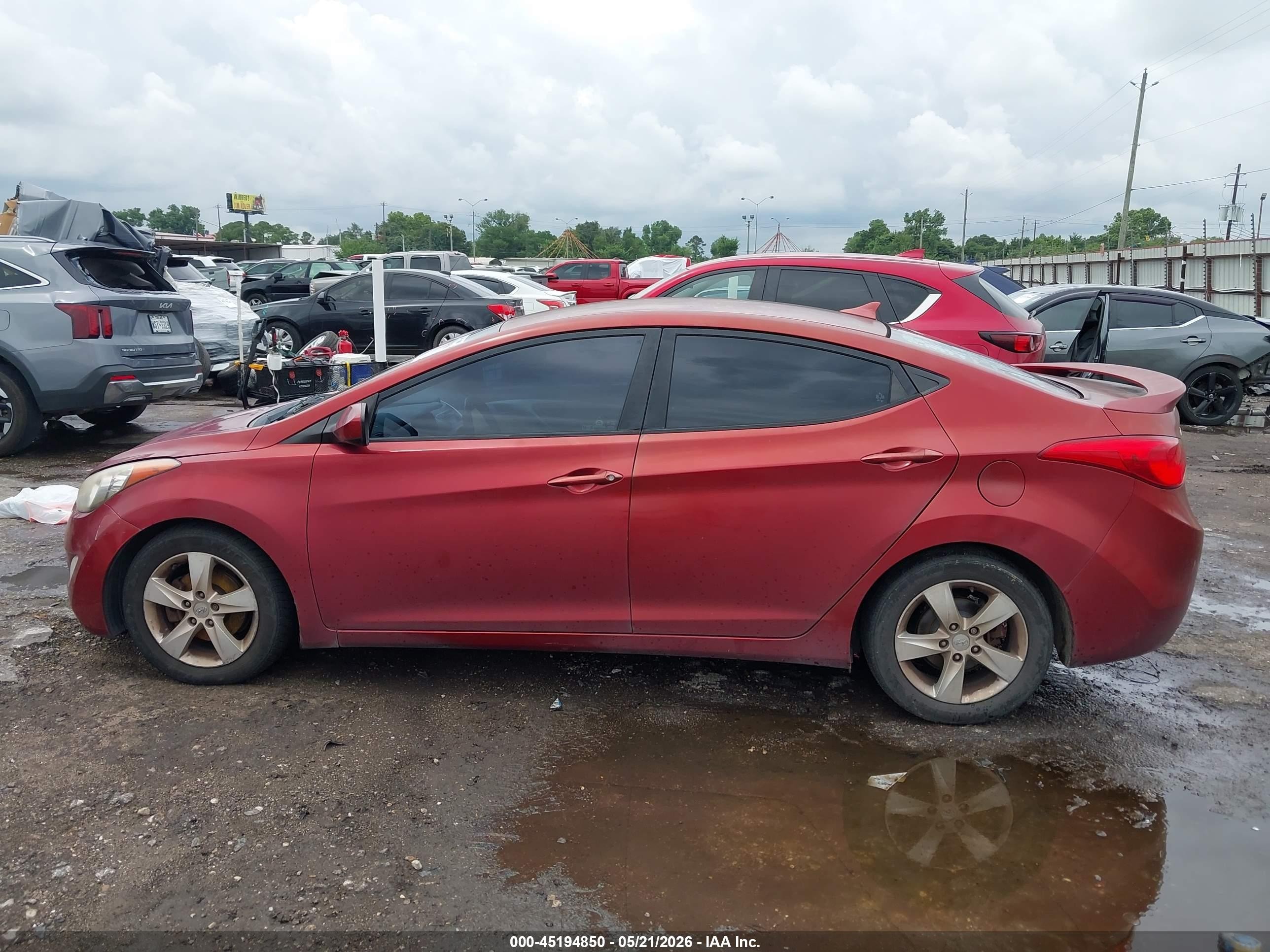 2013 Hyundai Elantra Gls Red vin: 5NPDH4AE3DH334737