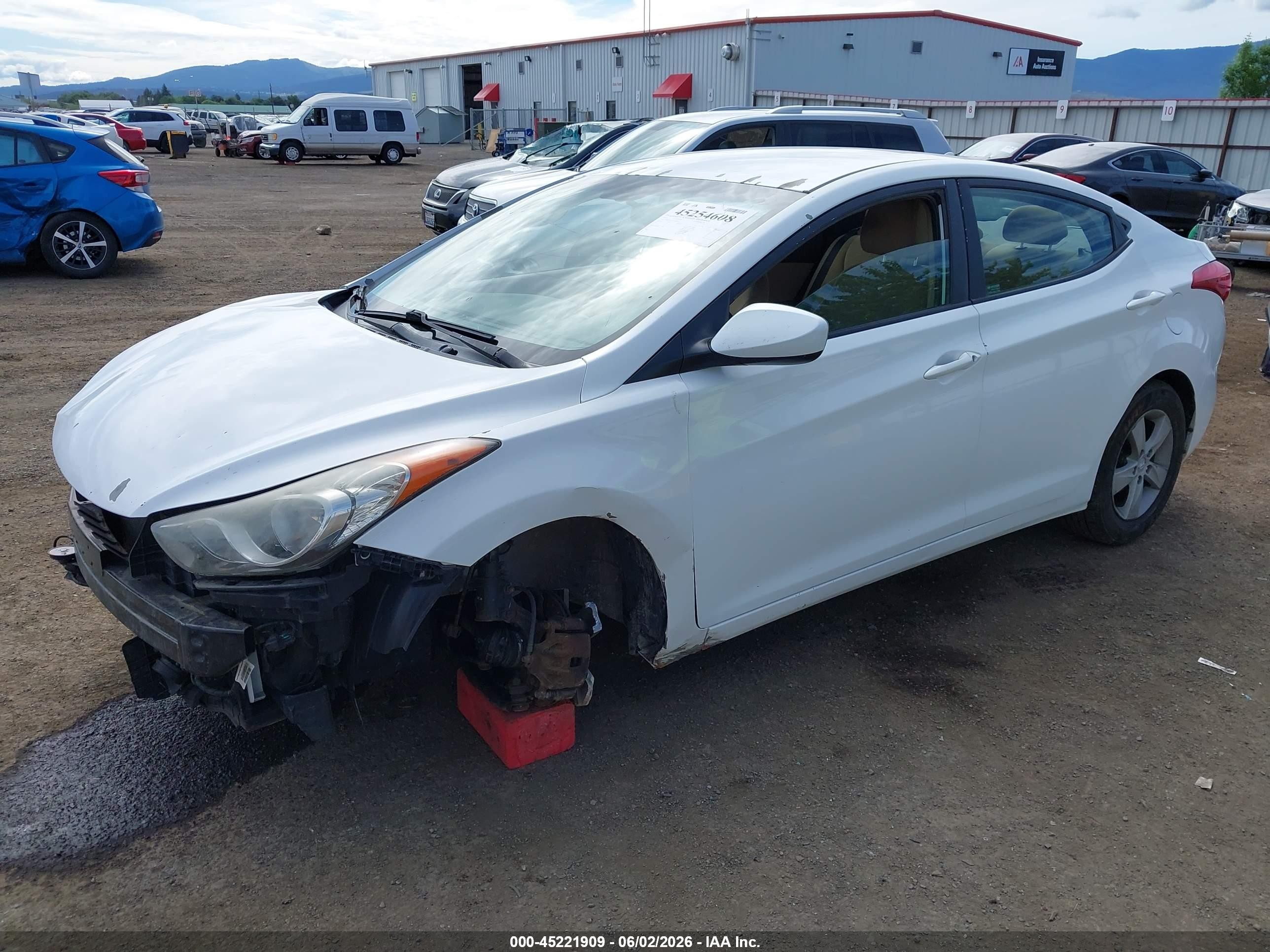 2013 Hyundai Elantra Gls White vin: 5NPDH4AE3DH335001