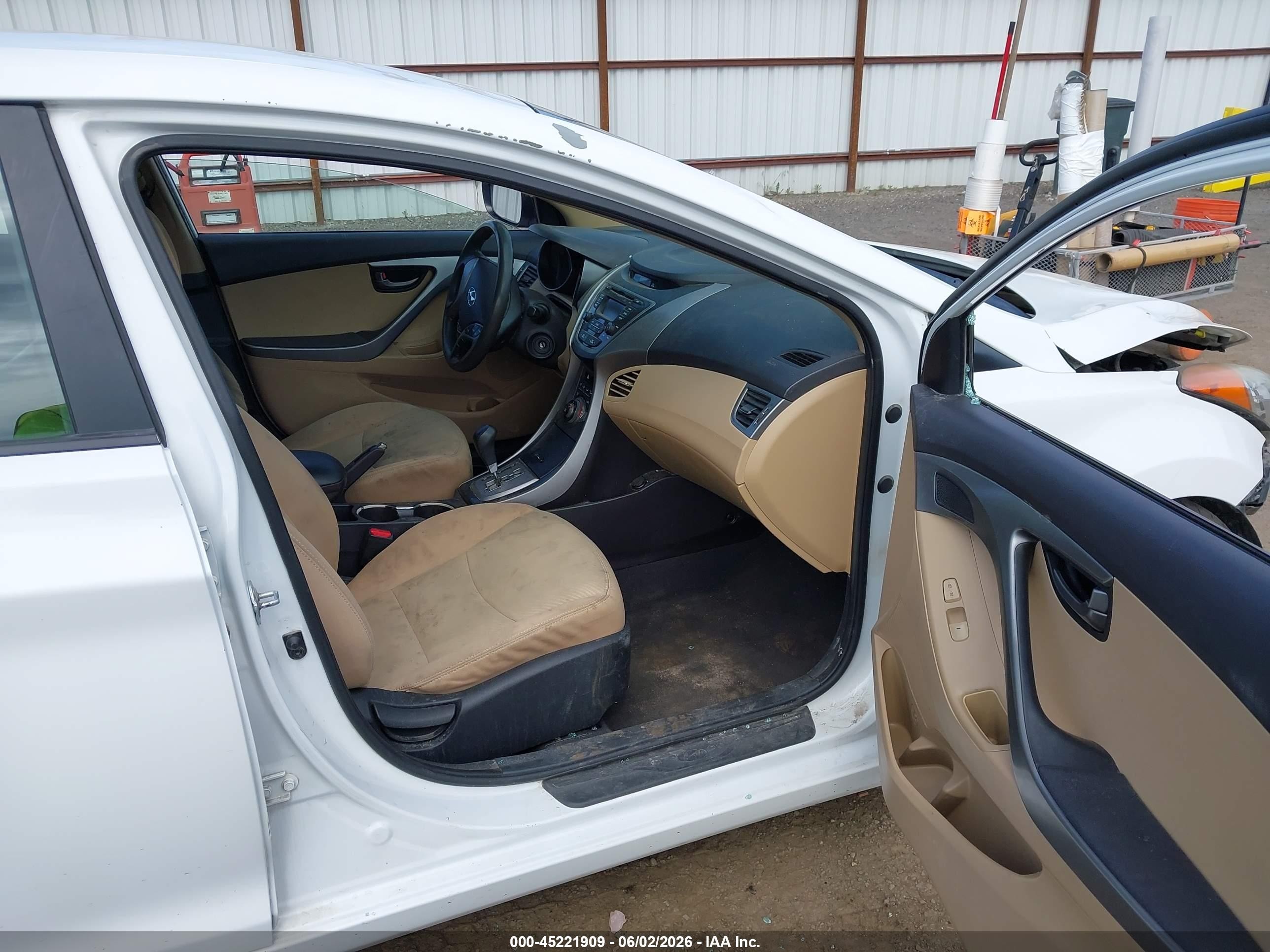 2013 Hyundai Elantra Gls White vin: 5NPDH4AE3DH335001