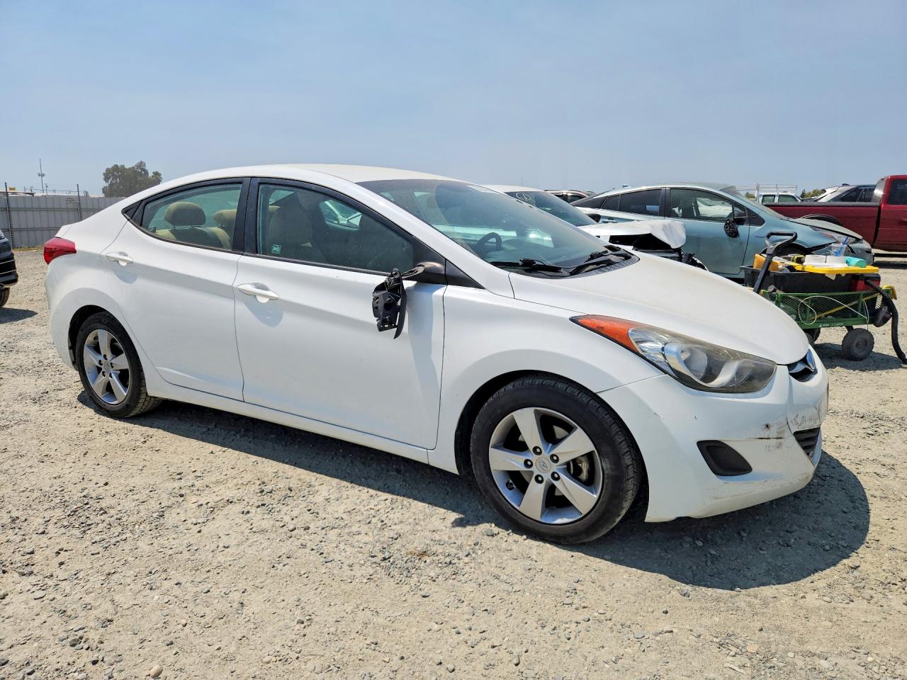2013 Hyundai Elantra Gls Белый vin: 5NPDH4AE3DH374378