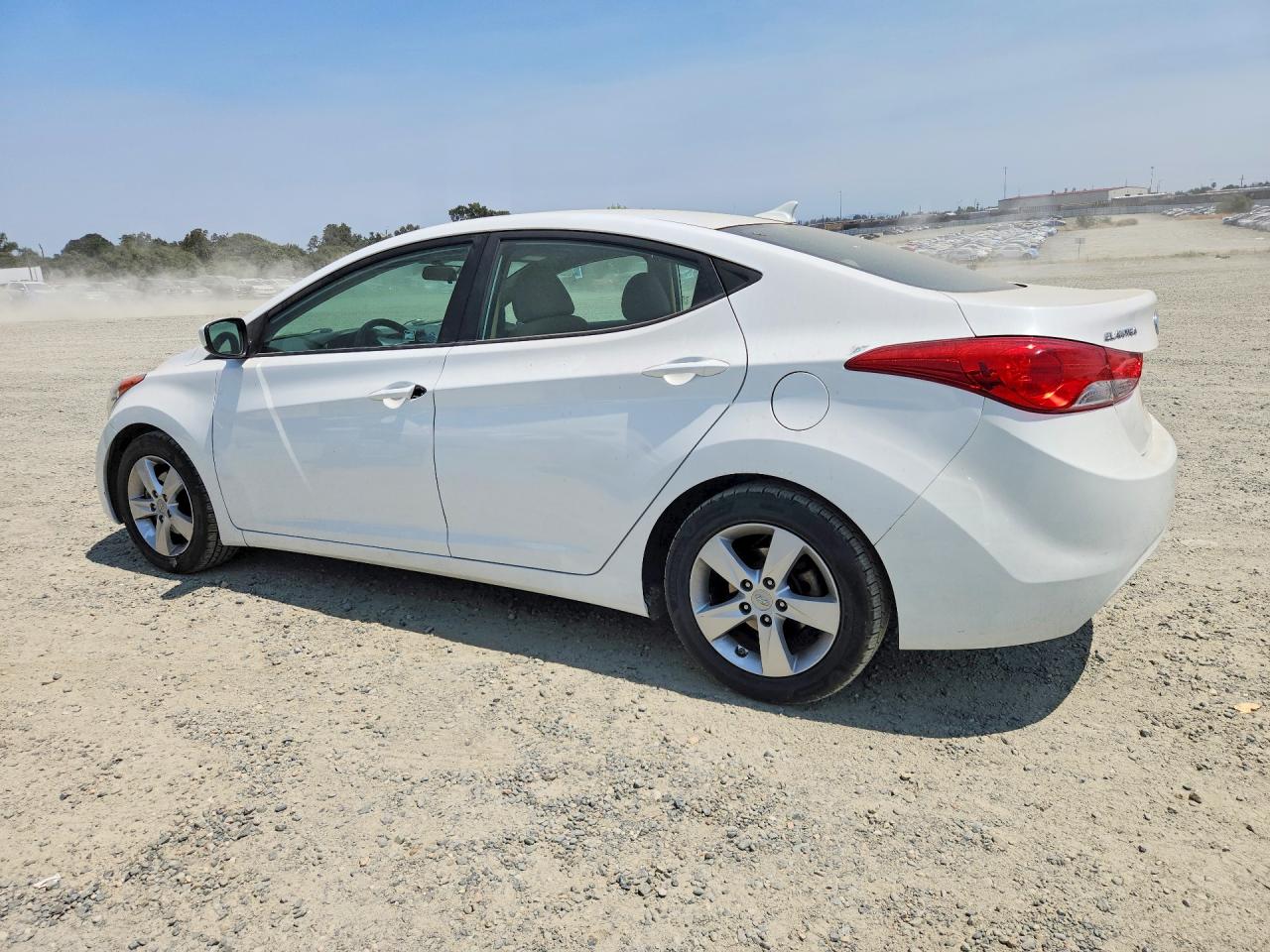2013 Hyundai Elantra Gls Белый vin: 5NPDH4AE3DH374378