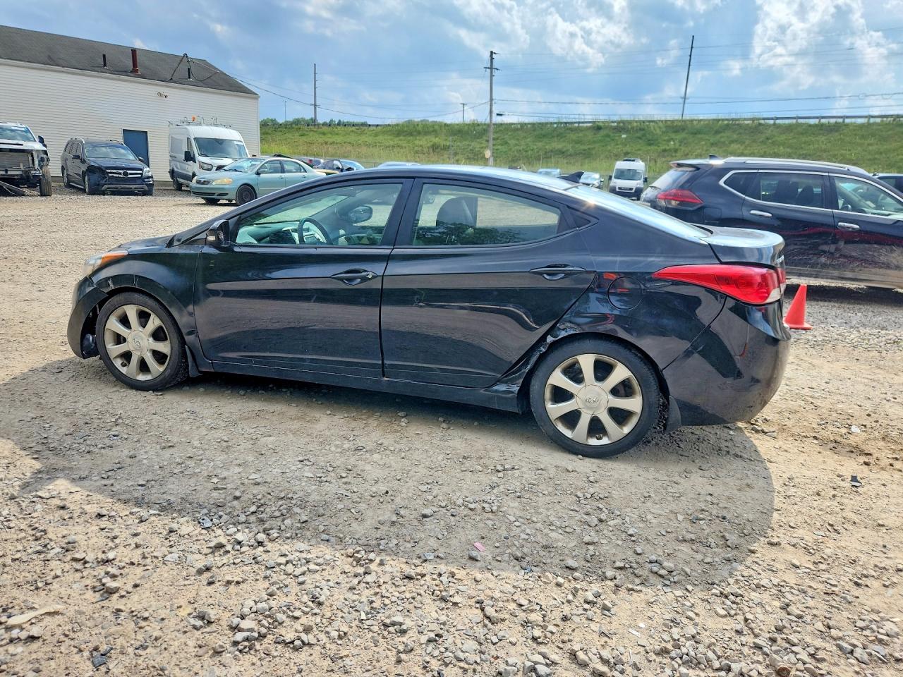 2013 Hyundai Elantra Limited Black vin: 5NPDH4AE3DH374672