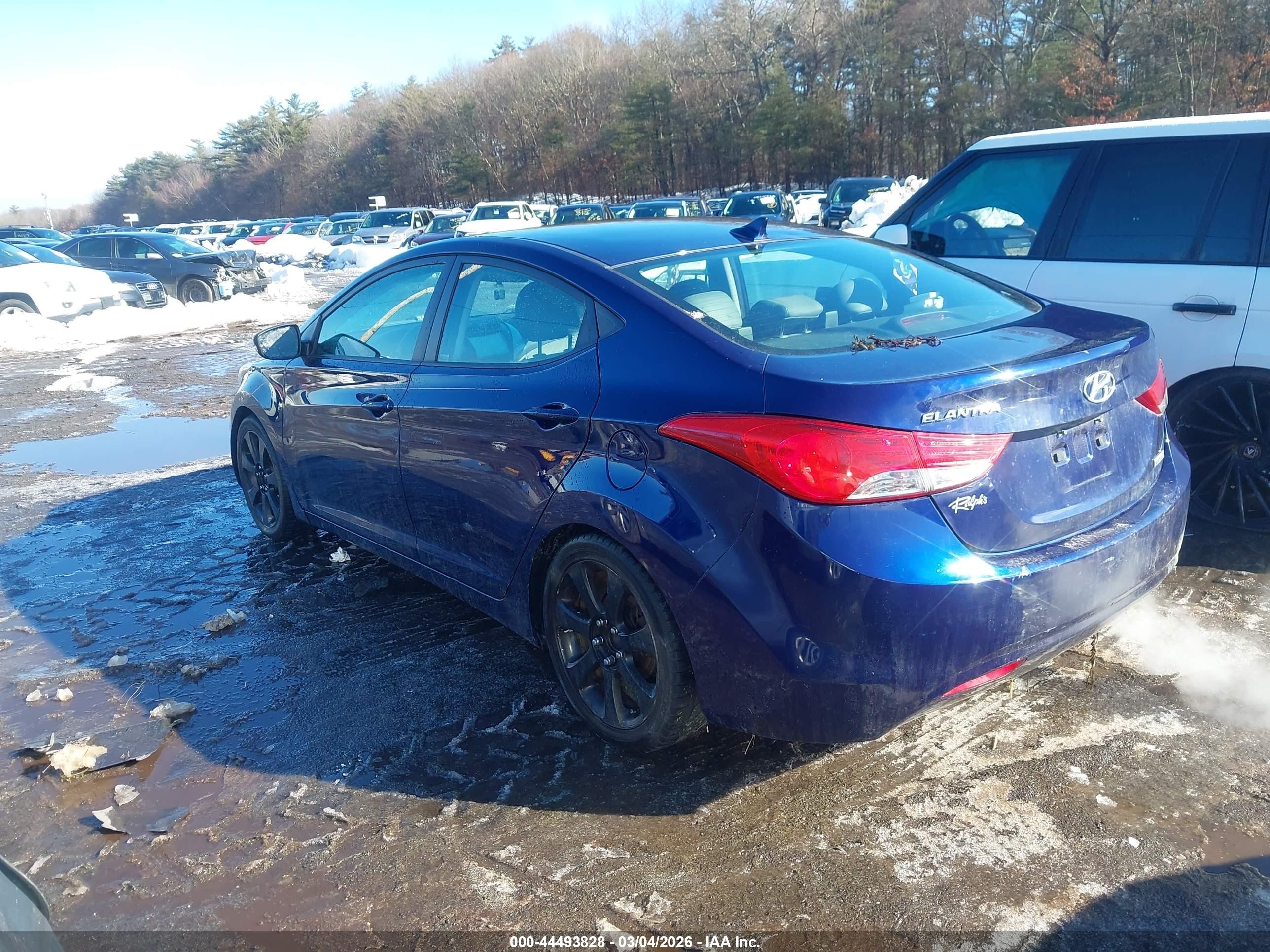2013 Hyundai Elantra Limited Blue vin: 5NPDH4AE3DH382996