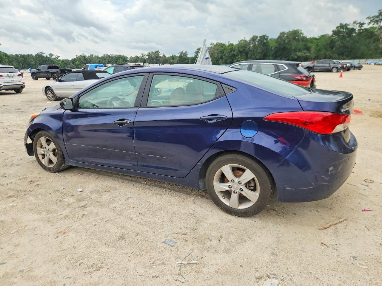 2013 Hyundai Elantra Gls Синий vin: 5NPDH4AE3DH387616