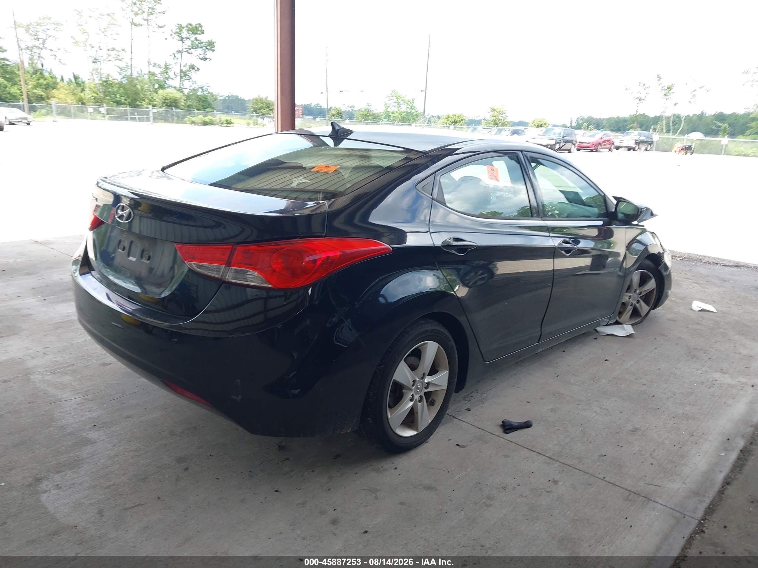 2013 Hyundai Elantra Gls Черный vin: 5NPDH4AE3DH388782