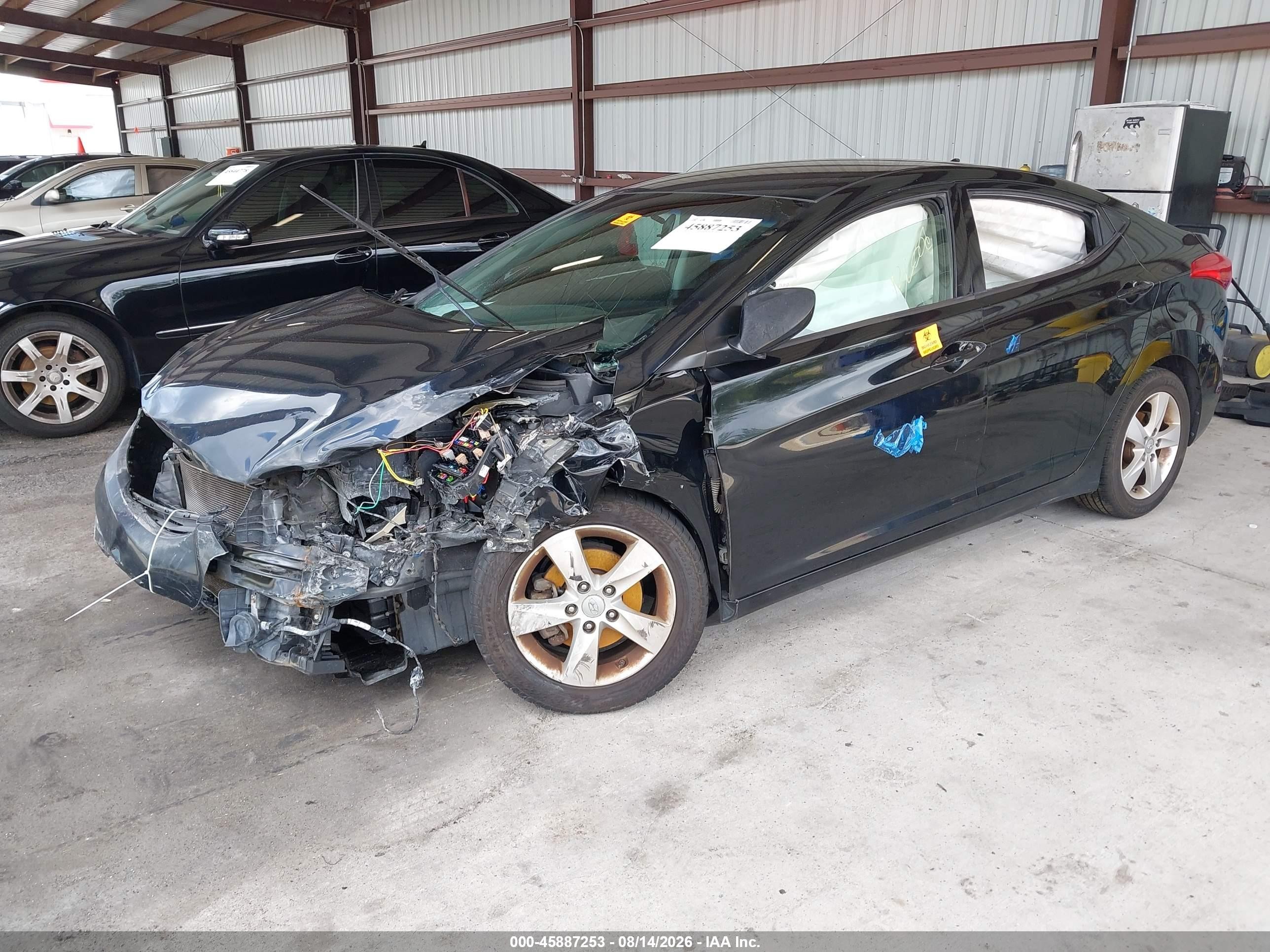 2013 Hyundai Elantra Gls Черный vin: 5NPDH4AE3DH388782