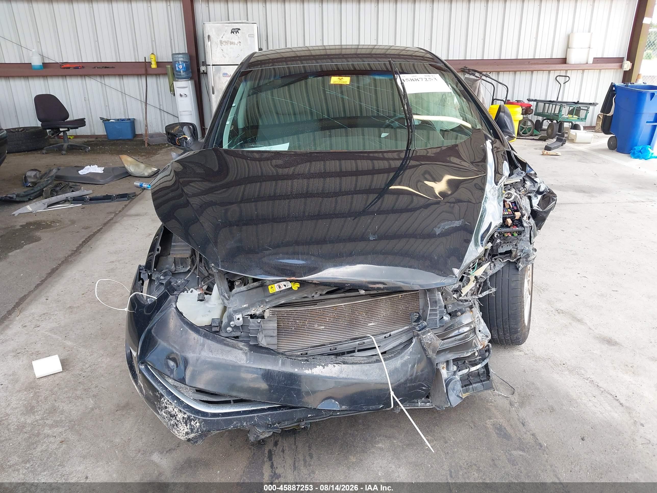 2013 Hyundai Elantra Gls Черный vin: 5NPDH4AE3DH388782
