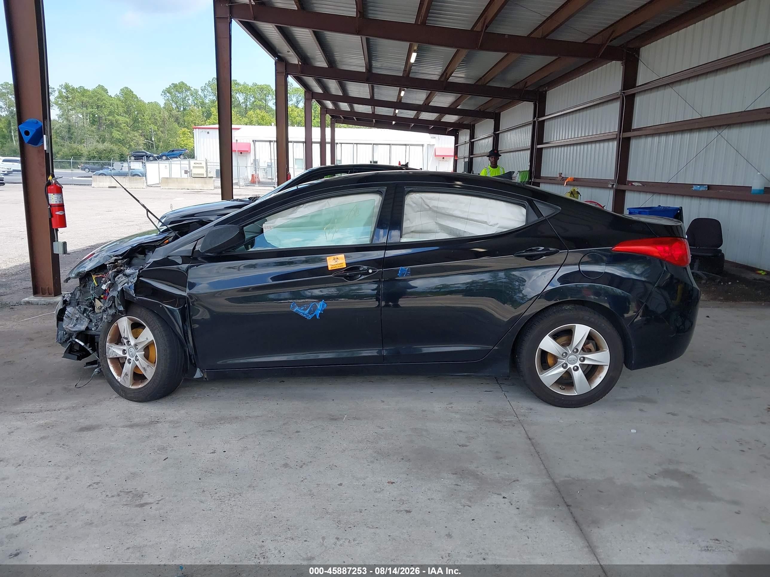 2013 Hyundai Elantra Gls Черный vin: 5NPDH4AE3DH388782