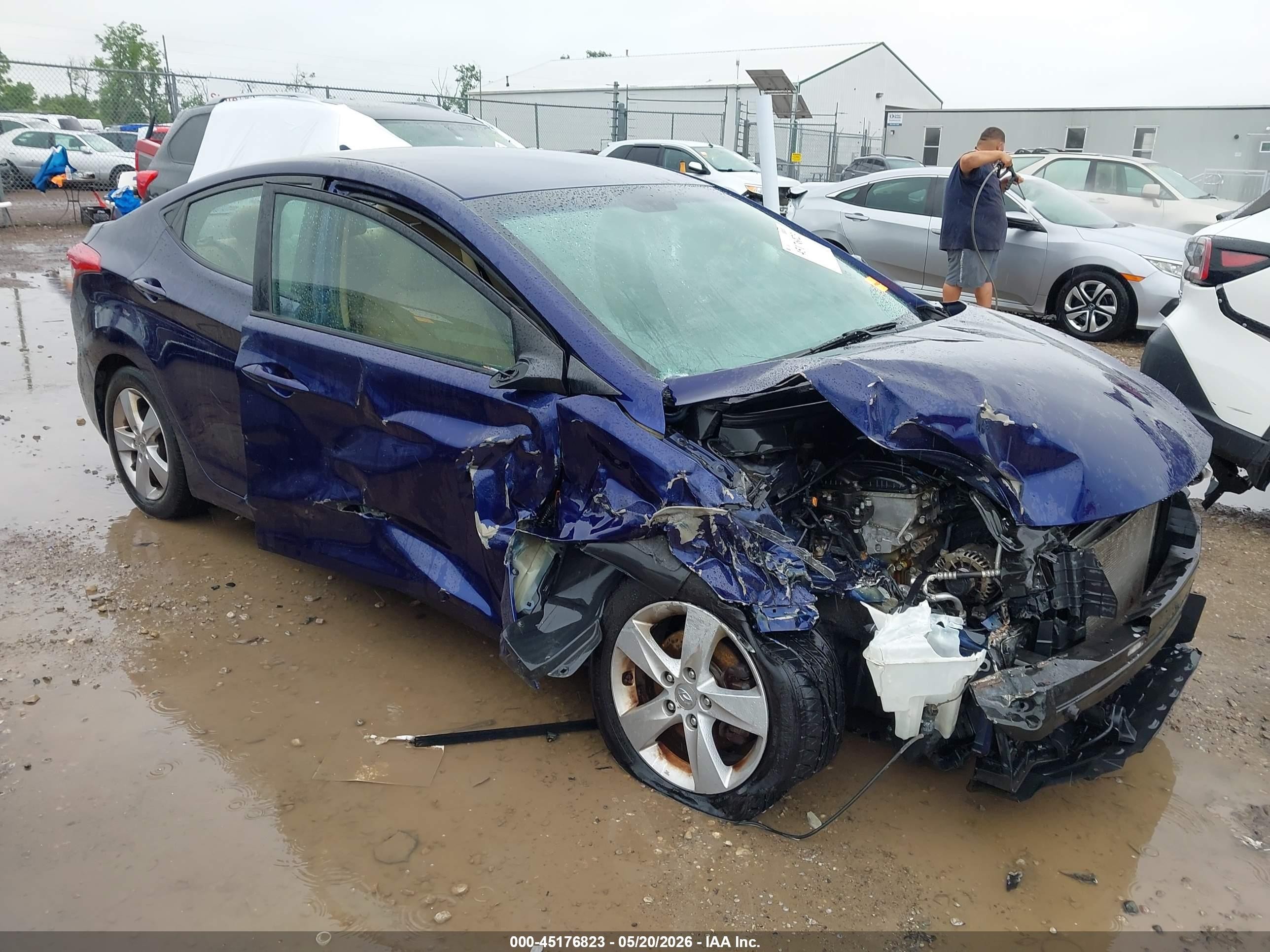 2013 Hyundai Elantra Gls Blue vin: 5NPDH4AE3DH392329