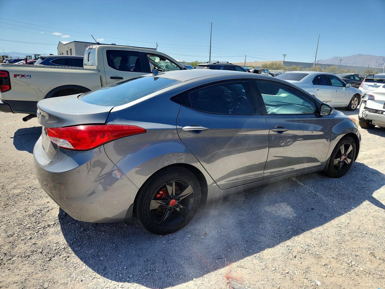 2013 Hyundai Elantra Gls Gray vin: 5NPDH4AE3DH393397