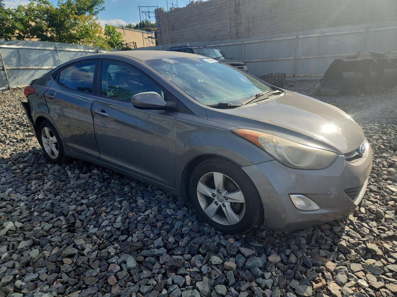 2013 Hyundai Elantra Gray vin: 5NPDH4AE3DH404690