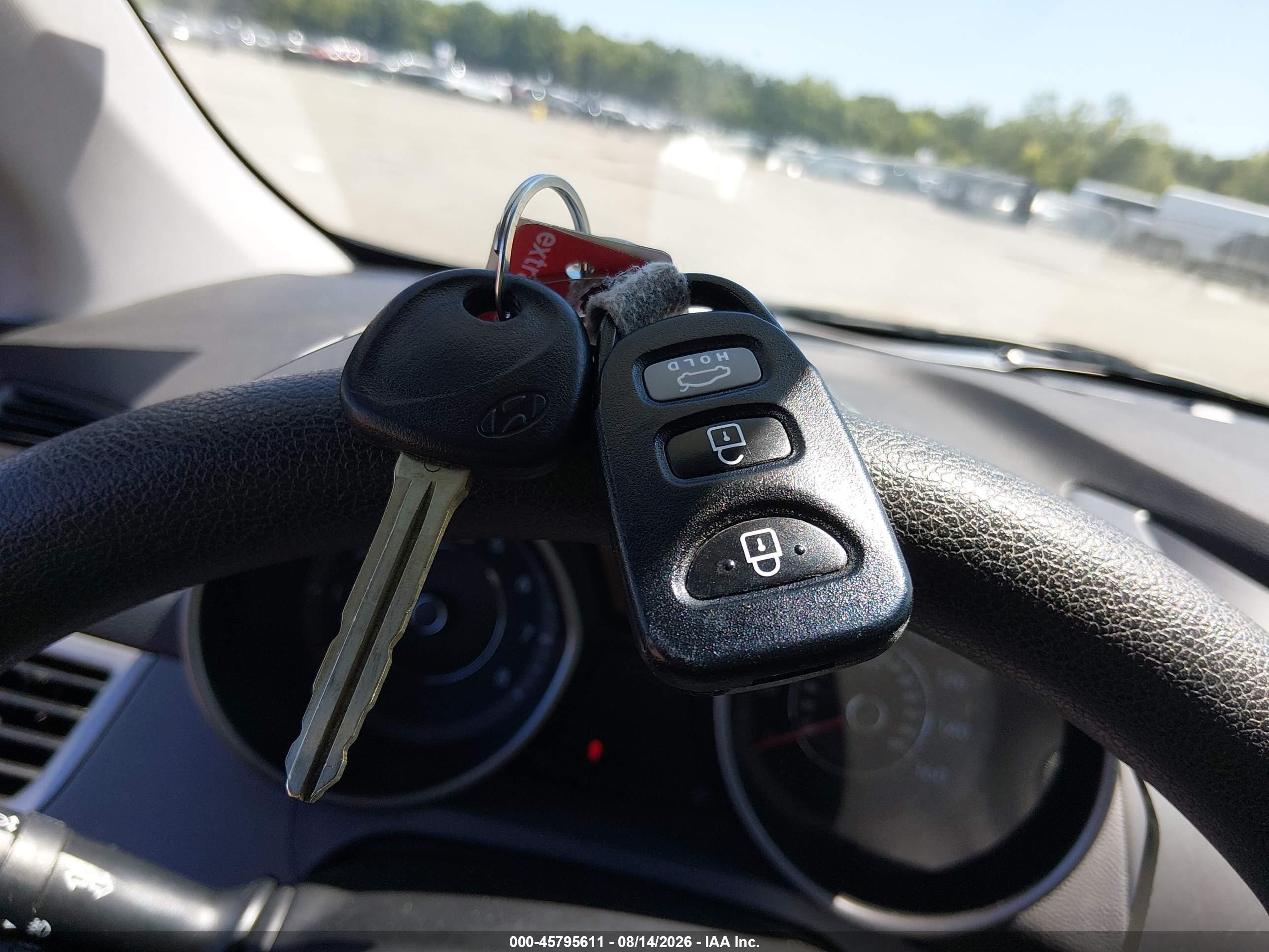 2013 Hyundai Elantra Gls Black vin: 5NPDH4AE3DH412238