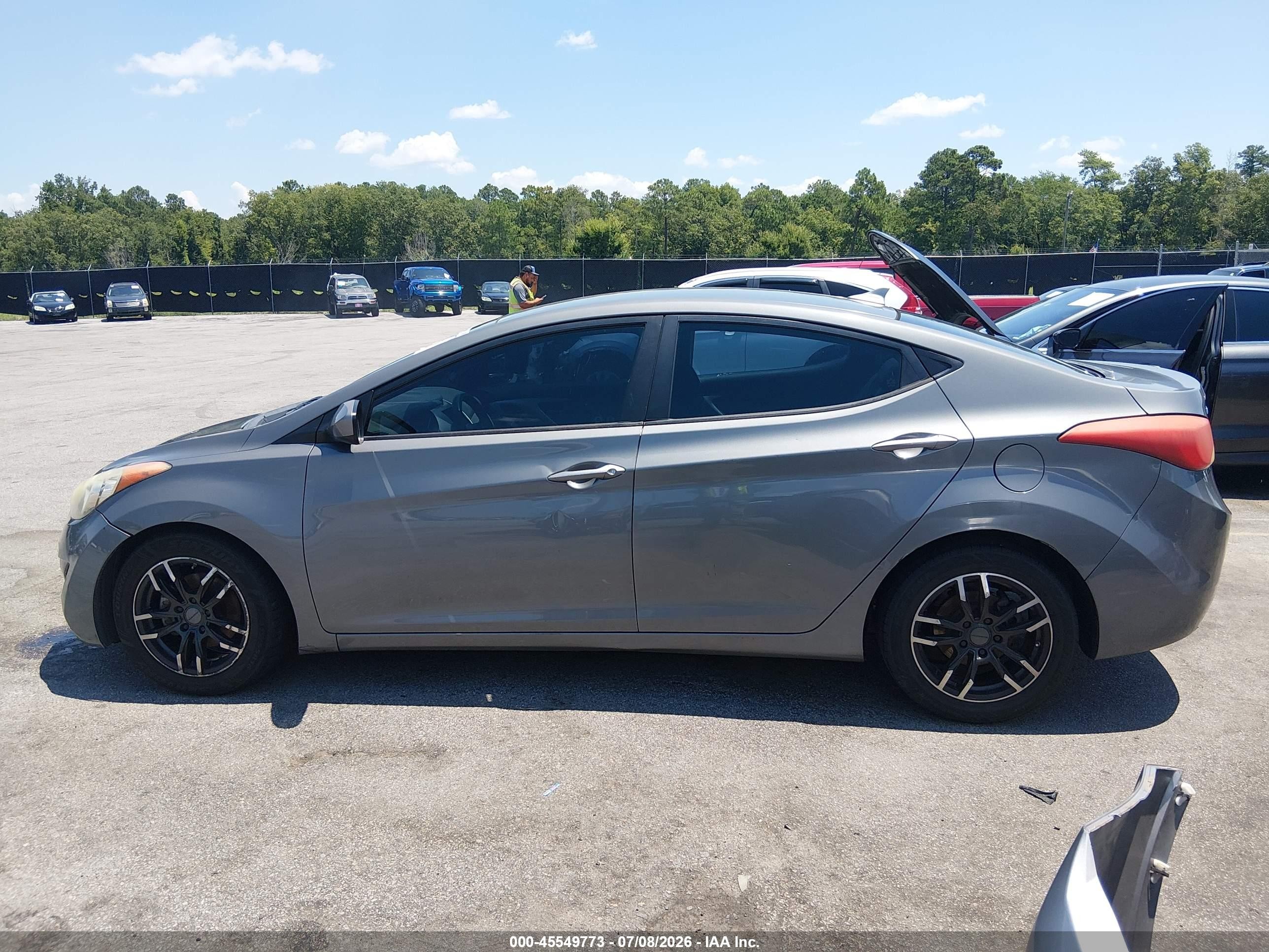 2013 Hyundai Elantra Gls Gray vin: 5NPDH4AE3DH415107