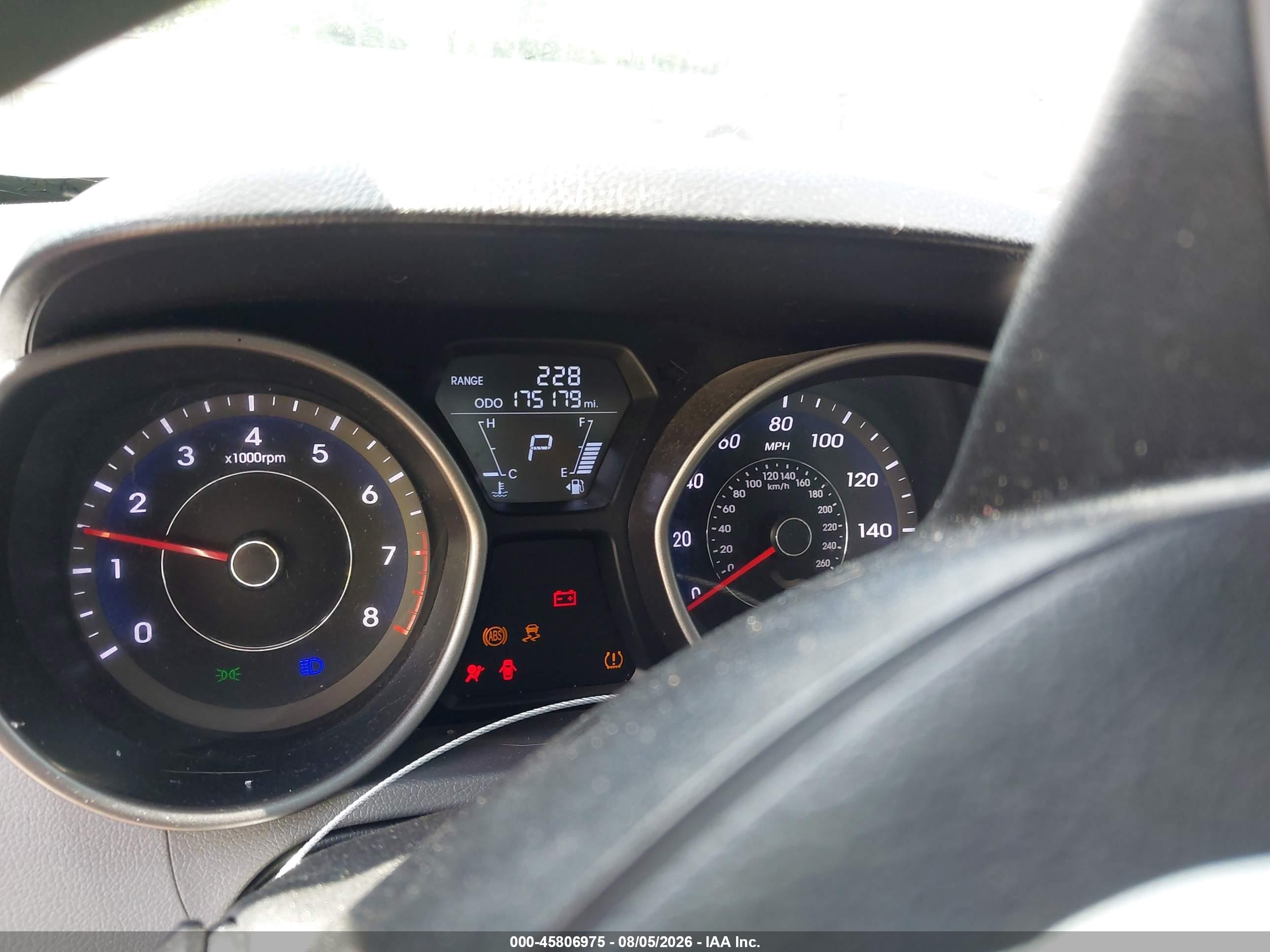 2013 Hyundai Elantra Gls Белый vin: 5NPDH4AE3DH420646