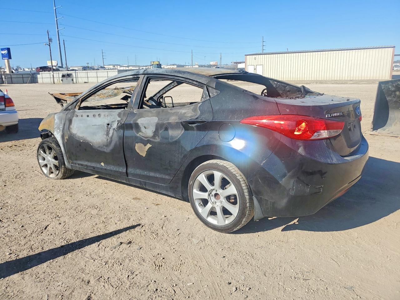 2013 Hyundai Elantra Gls Burn vin: 5NPDH4AE3DH422087