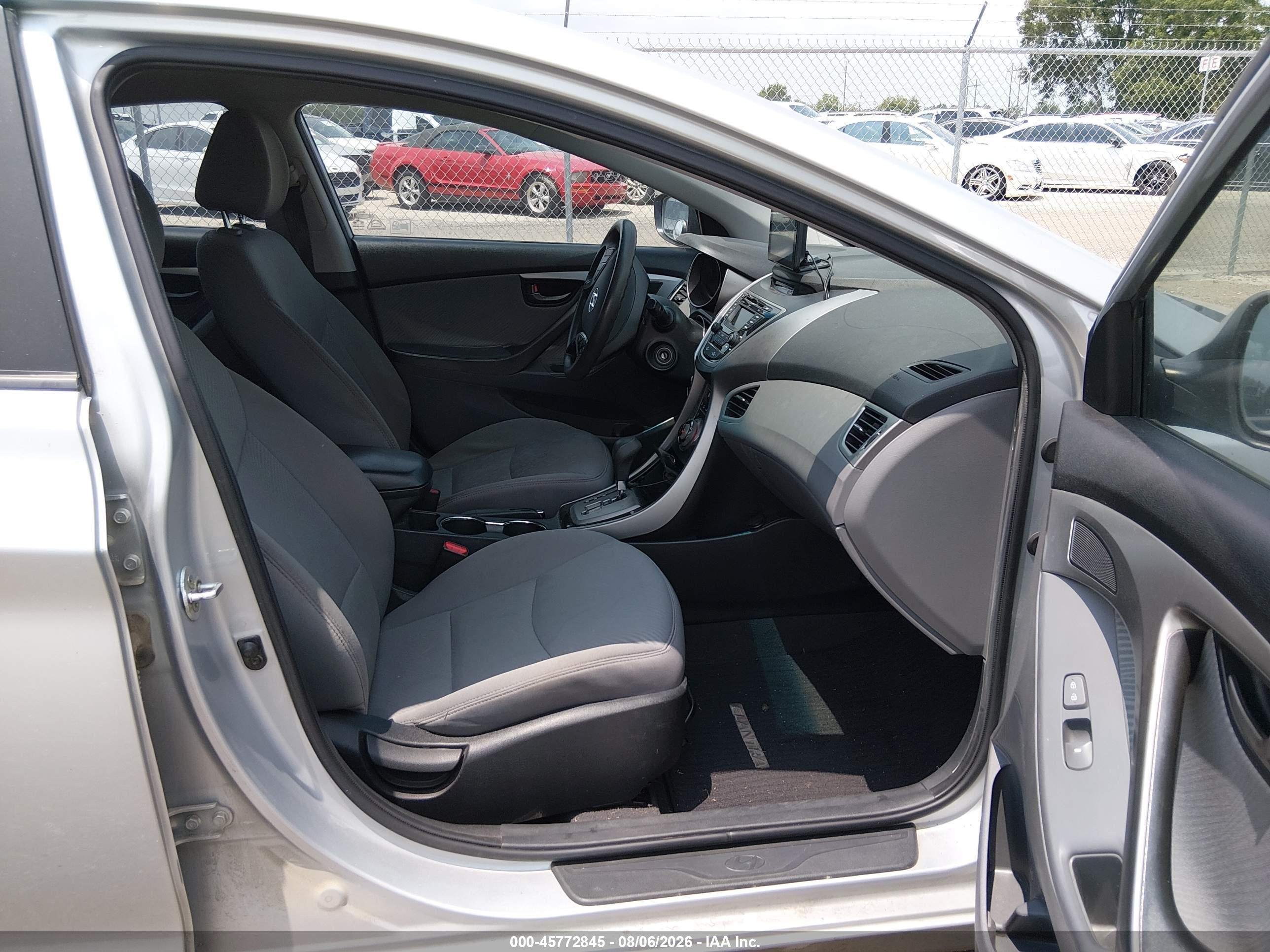 2013 Hyundai Elantra Gls Silver vin: 5NPDH4AE3DH427614