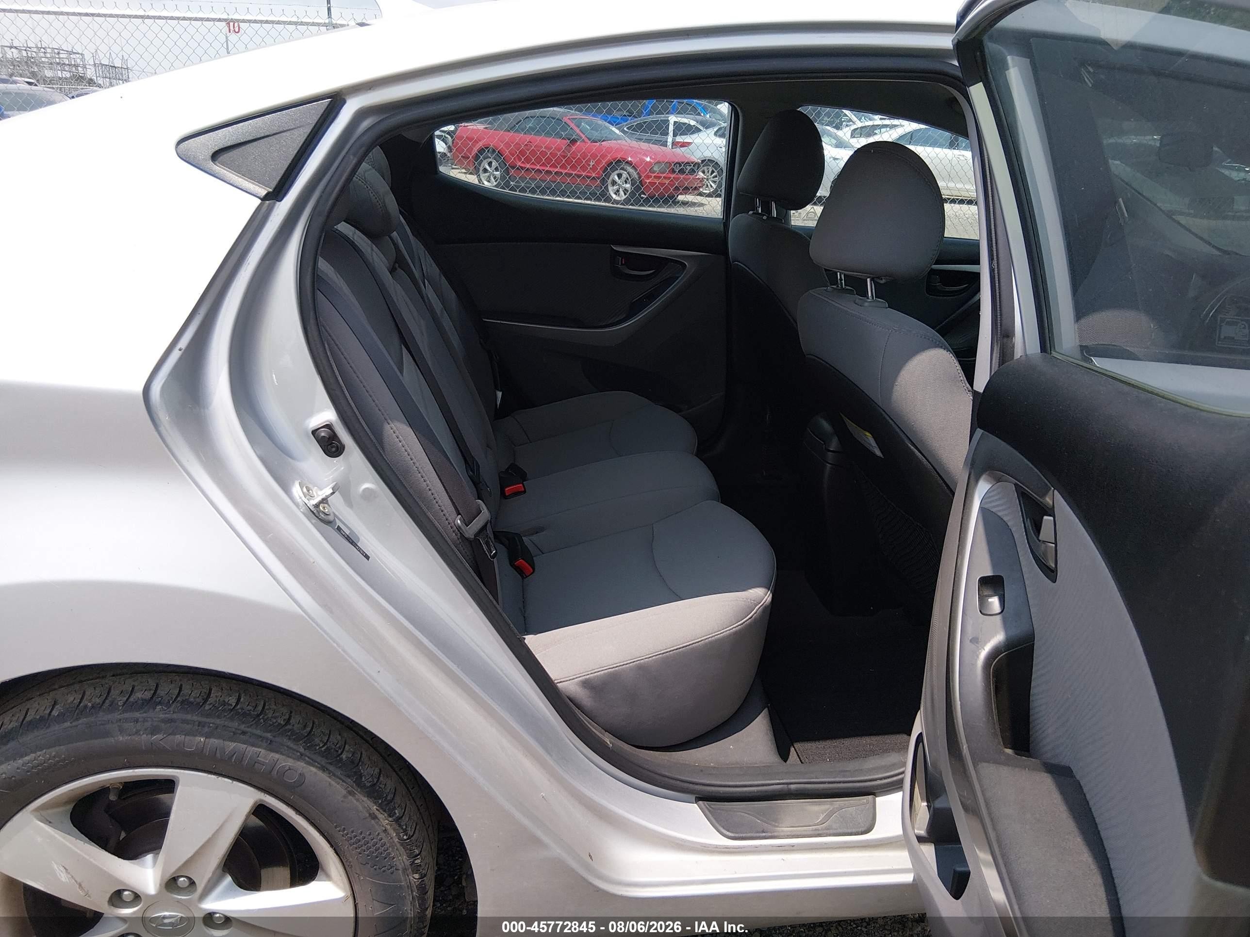 2013 Hyundai Elantra Gls Silver vin: 5NPDH4AE3DH427614