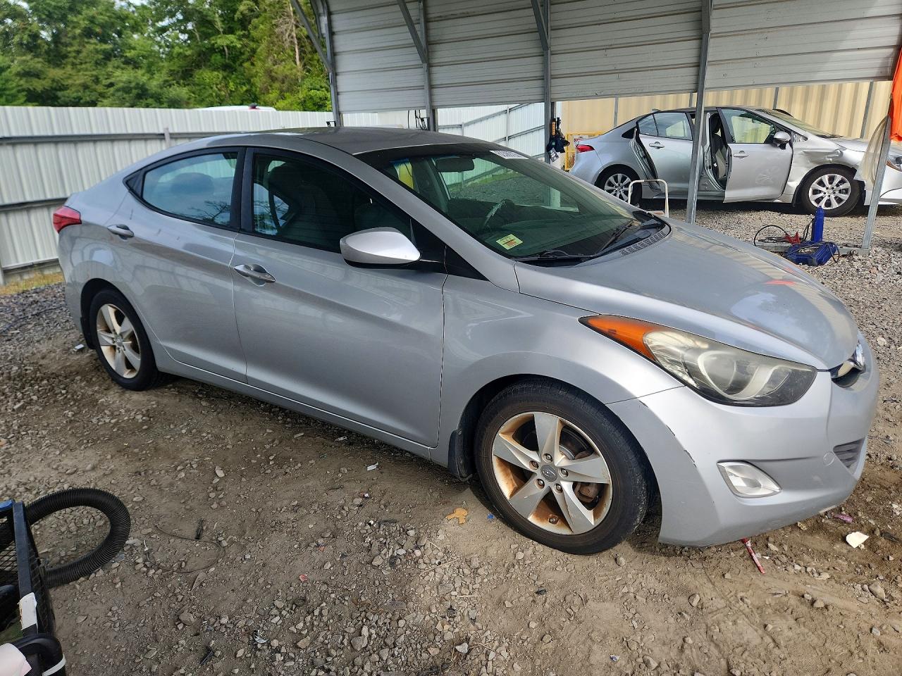 2013 Hyundai Elantra Gls Silver vin: 5NPDH4AE3DH429251