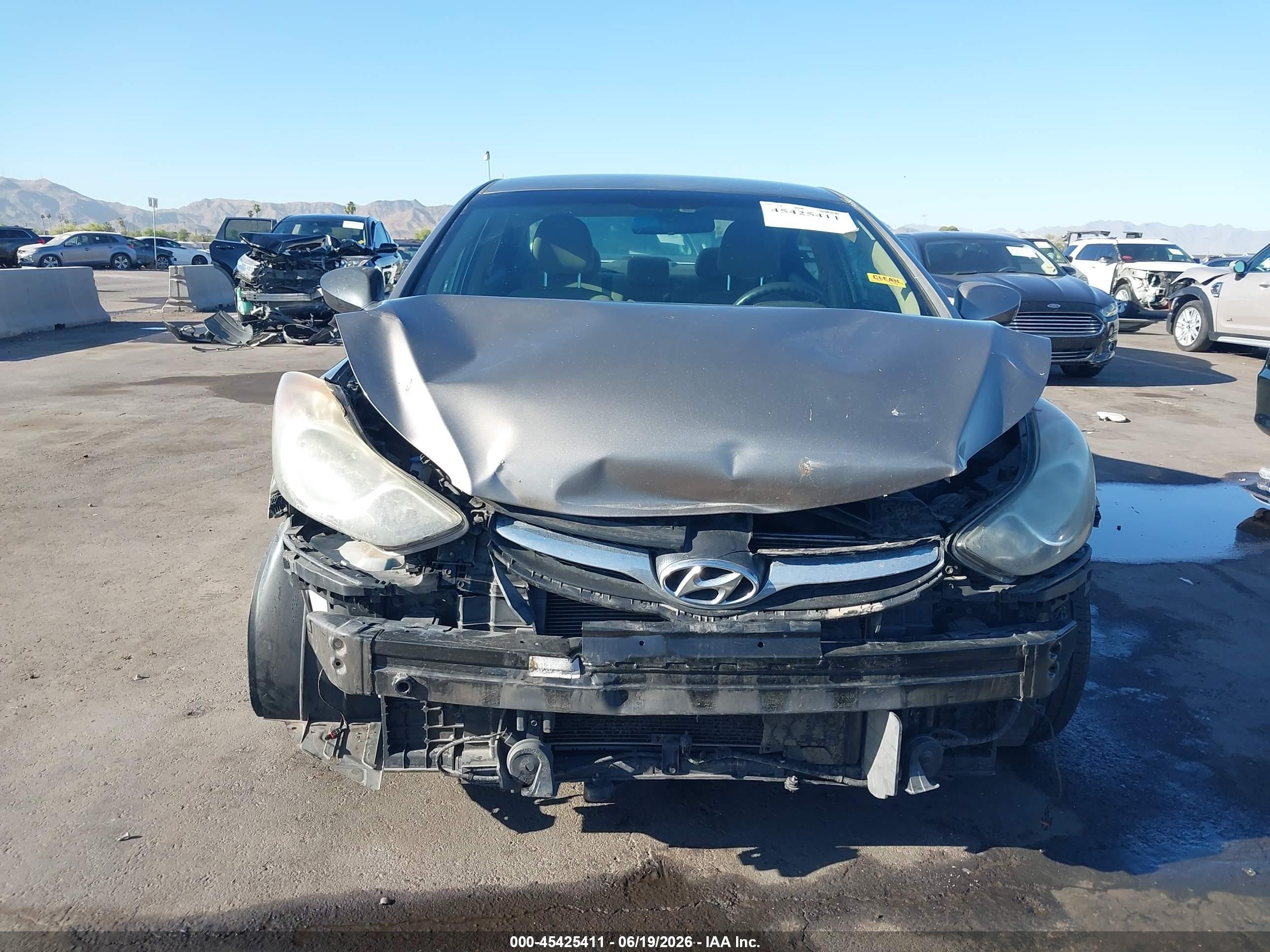 2013 Hyundai Elantra Gls Gold vin: 5NPDH4AE3DH431176