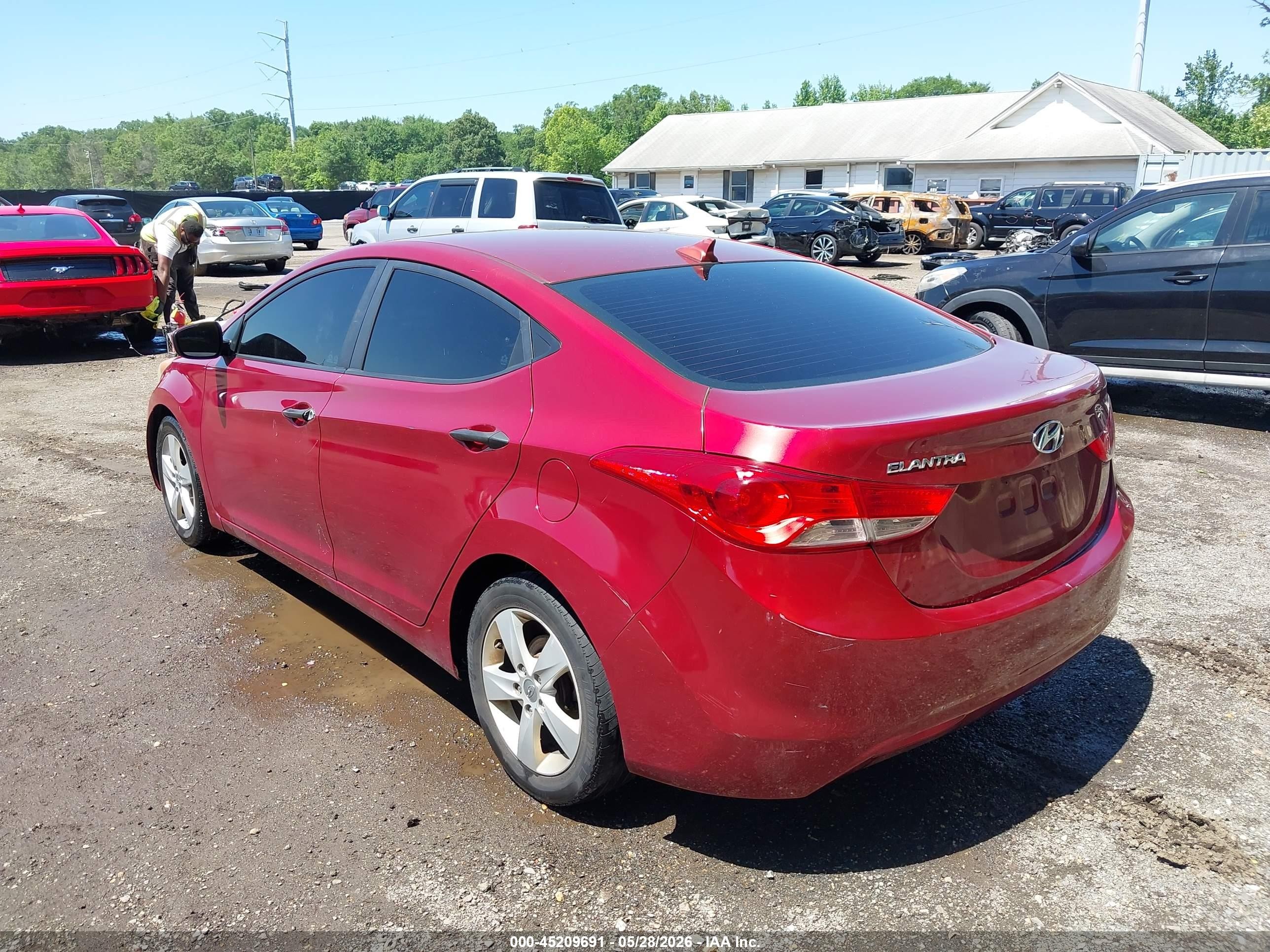 2013 Hyundai Elantra Gls Red vin: 5NPDH4AE3DH434448