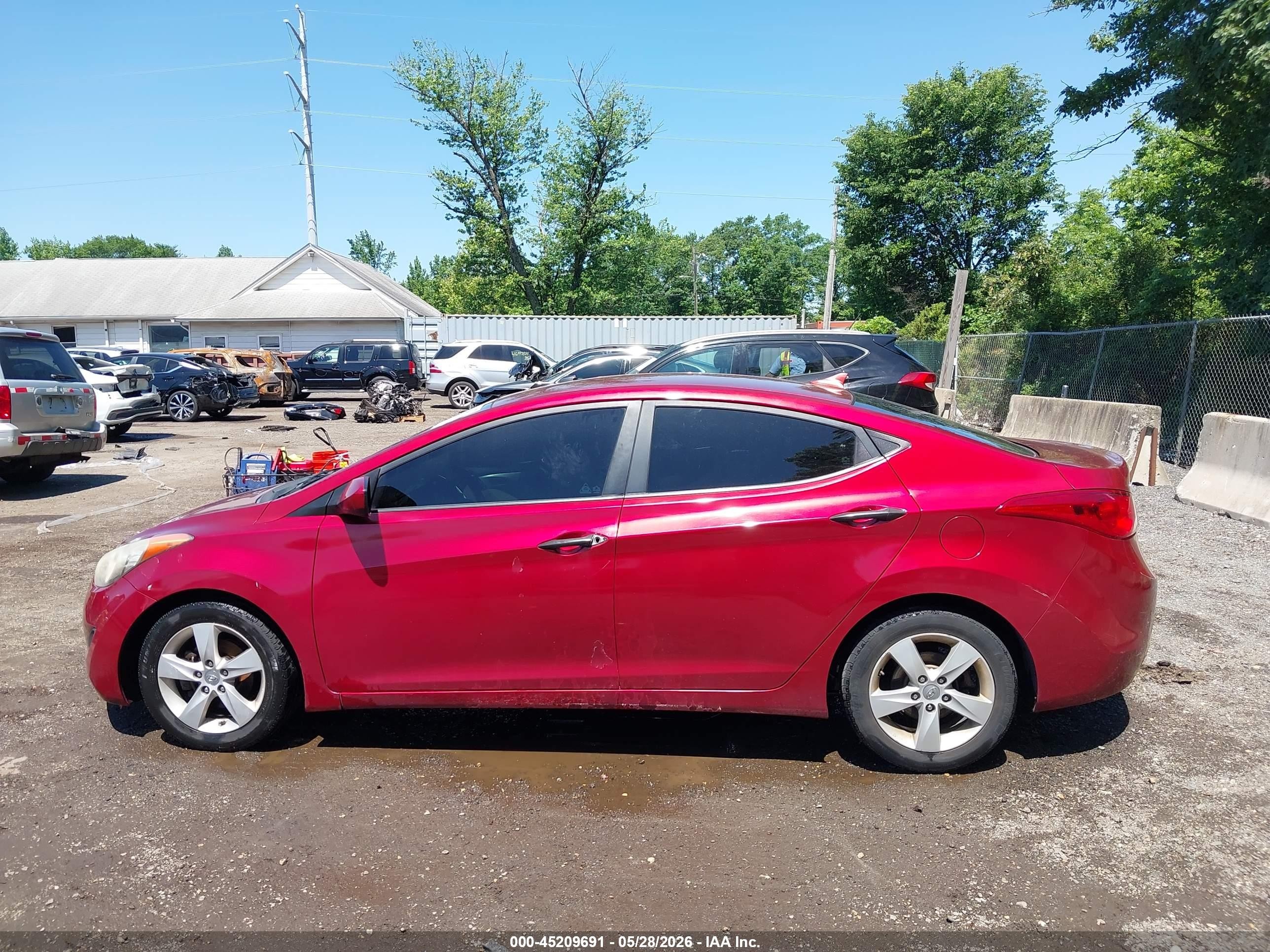 2013 Hyundai Elantra Gls Red vin: 5NPDH4AE3DH434448