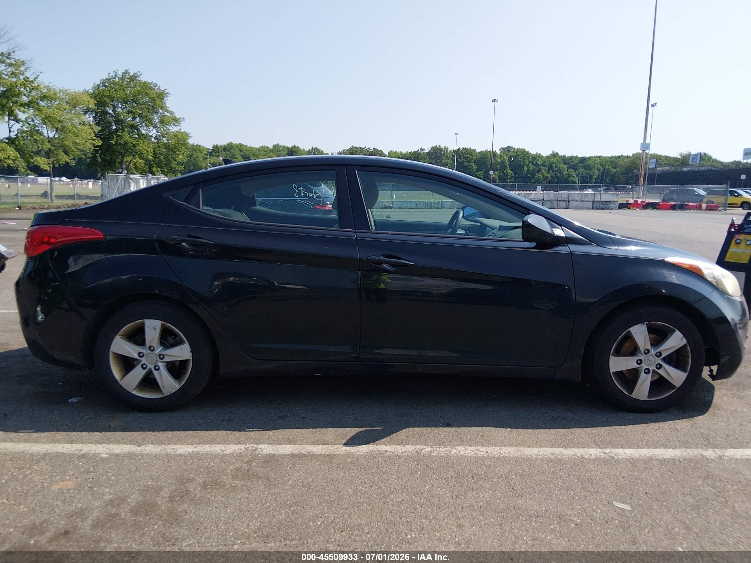 2013 Hyundai Elantra Gls Black vin: 5NPDH4AE3DH438077