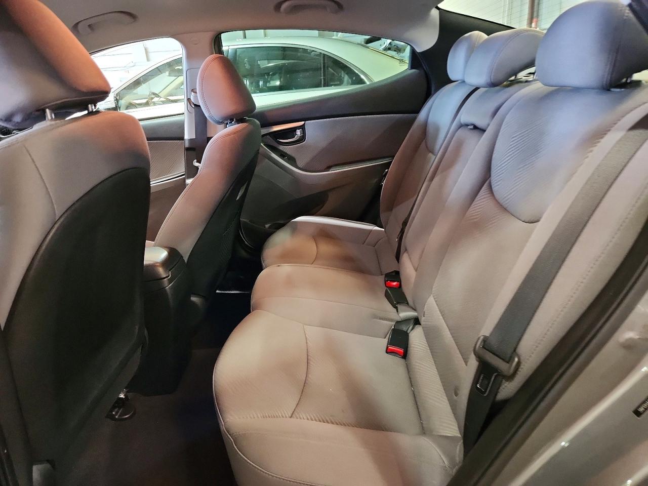 2013 Hyundai Elantra Gls Gray vin: 5NPDH4AE3DH447801