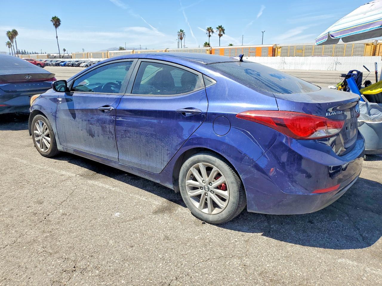 2014 Hyundai Elantra Se Blue vin: 5NPDH4AE3EH474773
