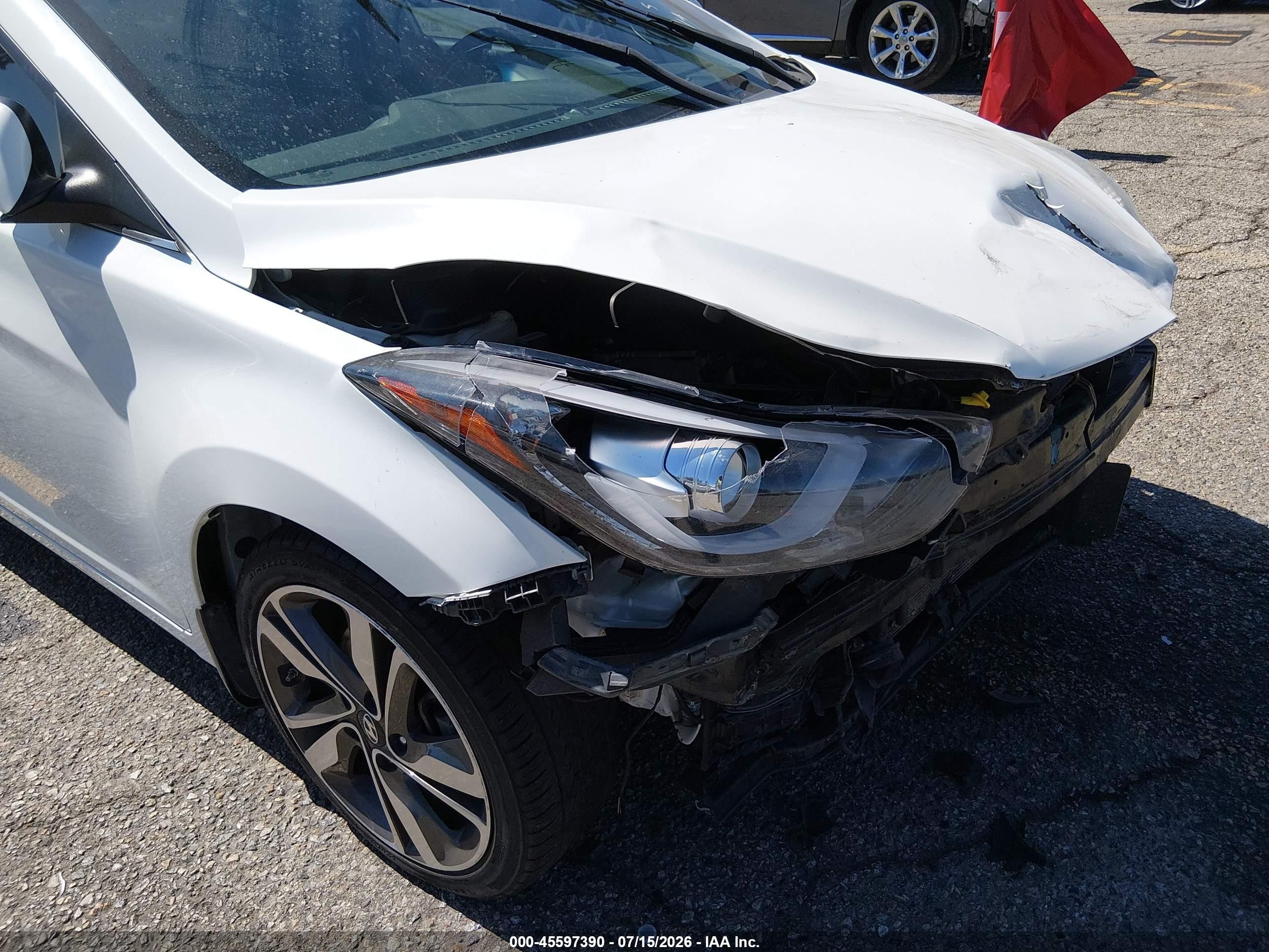 2014 Hyundai Elantra Limited White vin: 5NPDH4AE3EH476328