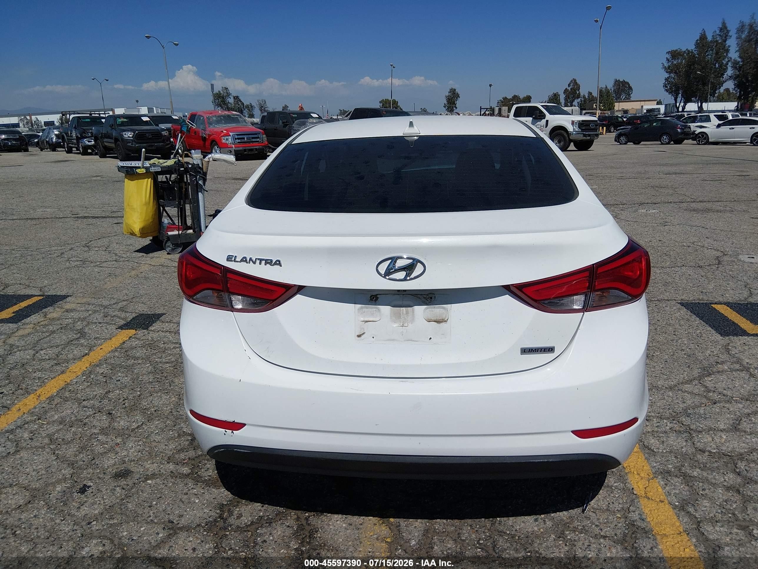 2014 Hyundai Elantra Limited White vin: 5NPDH4AE3EH476328