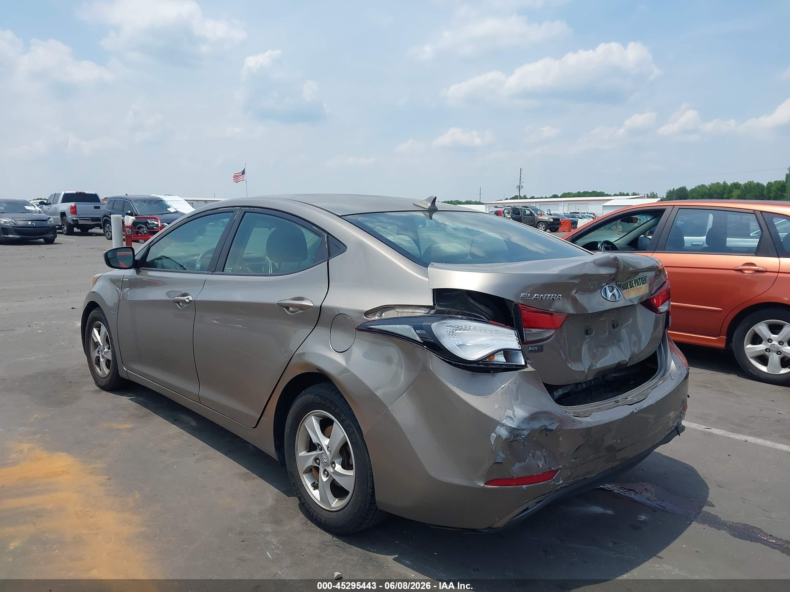 2014 Hyundai Elantra Se Gray vin: 5NPDH4AE3EH477088