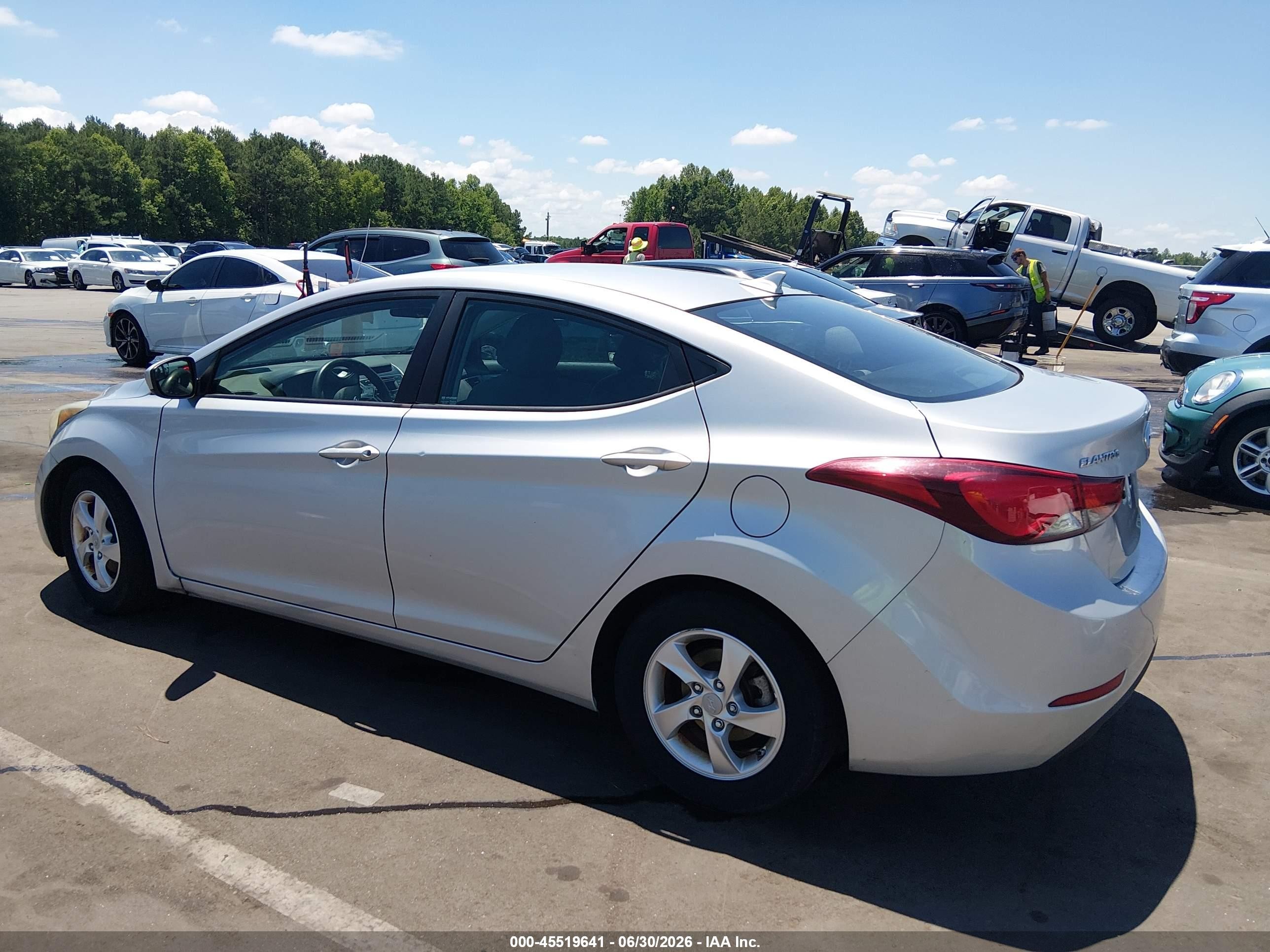 2014 Hyundai Elantra Se Silver vin: 5NPDH4AE3EH479794