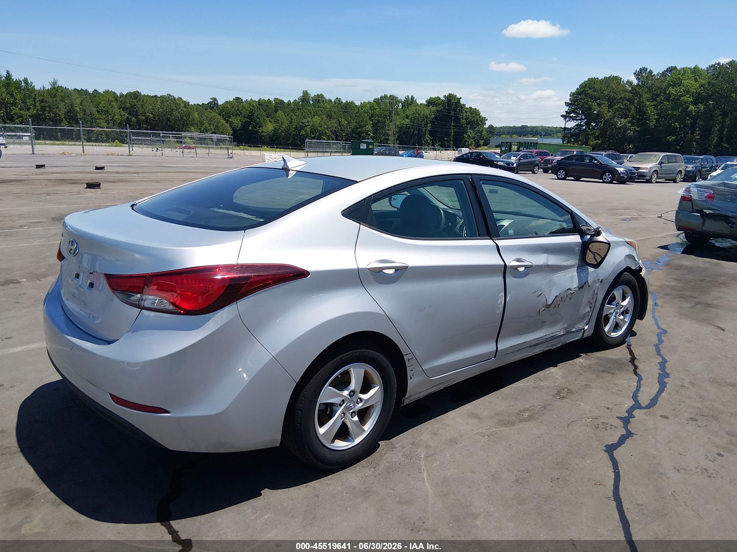 2014 Hyundai Elantra Se Silver vin: 5NPDH4AE3EH479794
