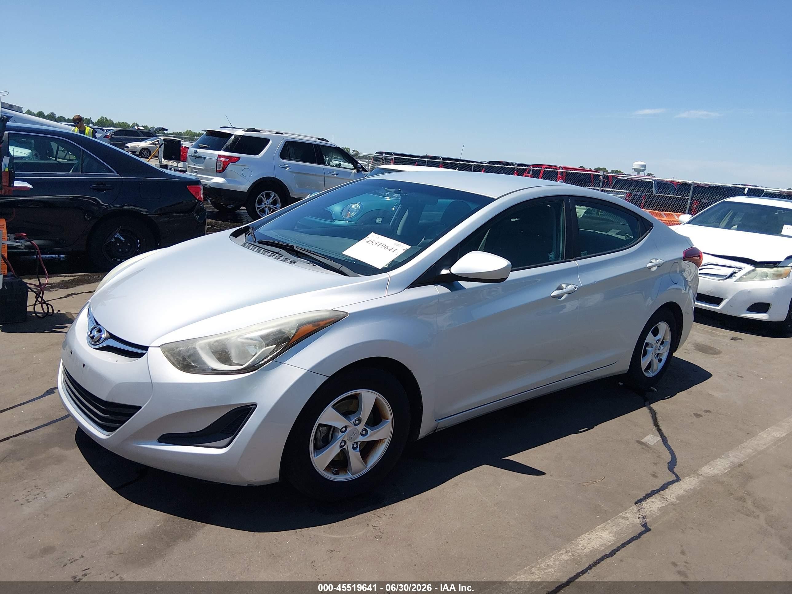 2014 Hyundai Elantra Se Silver vin: 5NPDH4AE3EH479794