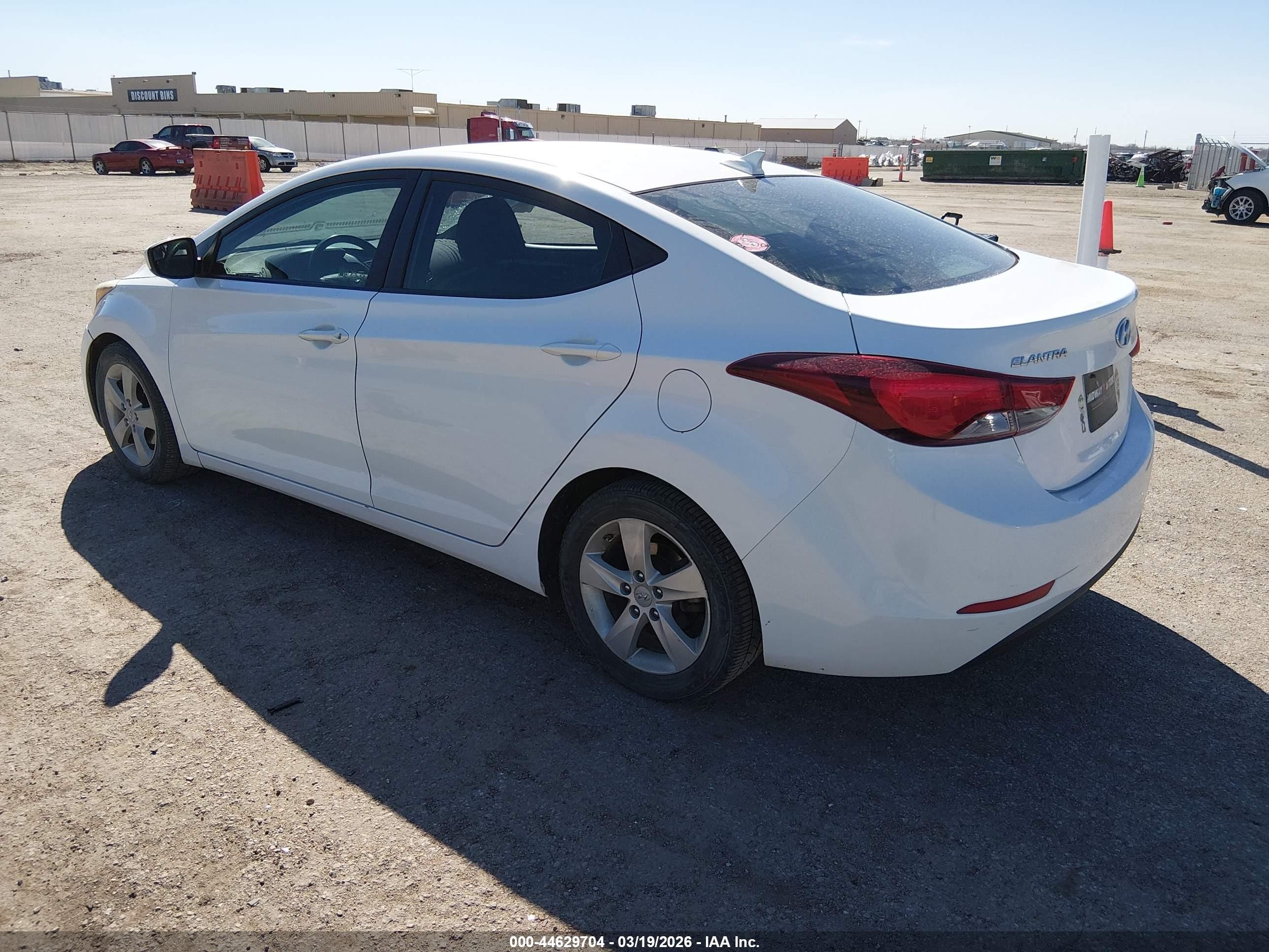2014 Hyundai Elantra Se White vin: 5NPDH4AE3EH479990