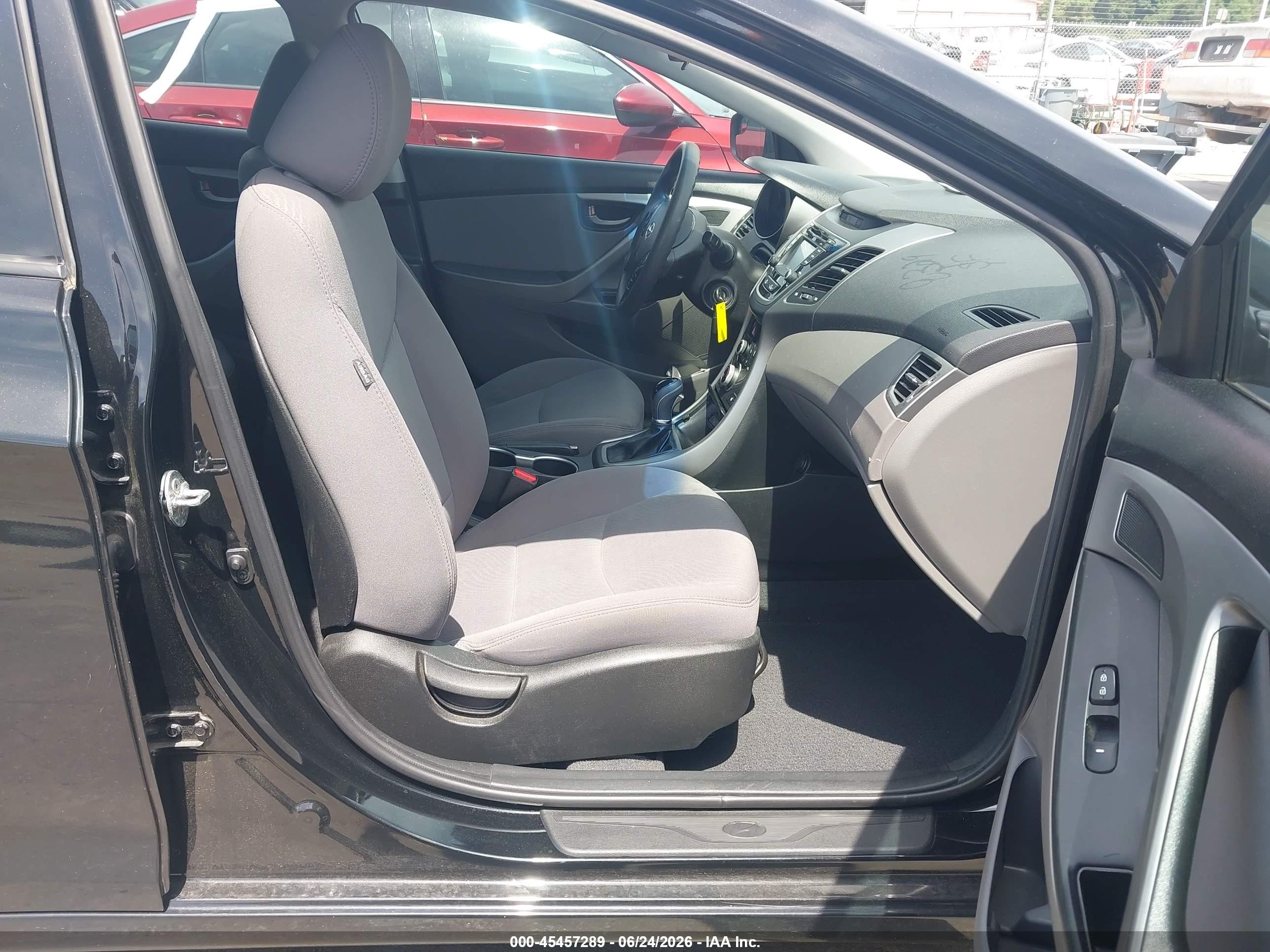 2014 Hyundai Elantra Se Black vin: 5NPDH4AE3EH481464