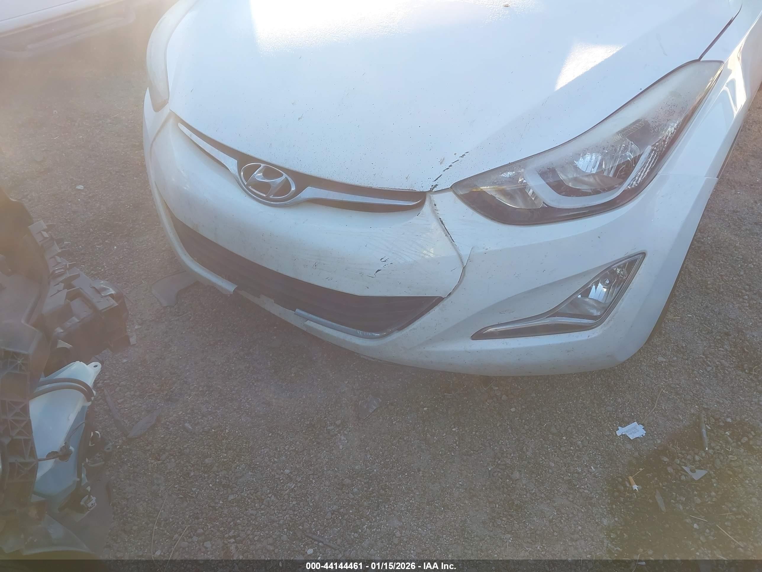 2014 Hyundai Elantra Se White vin: 5NPDH4AE3EH484249